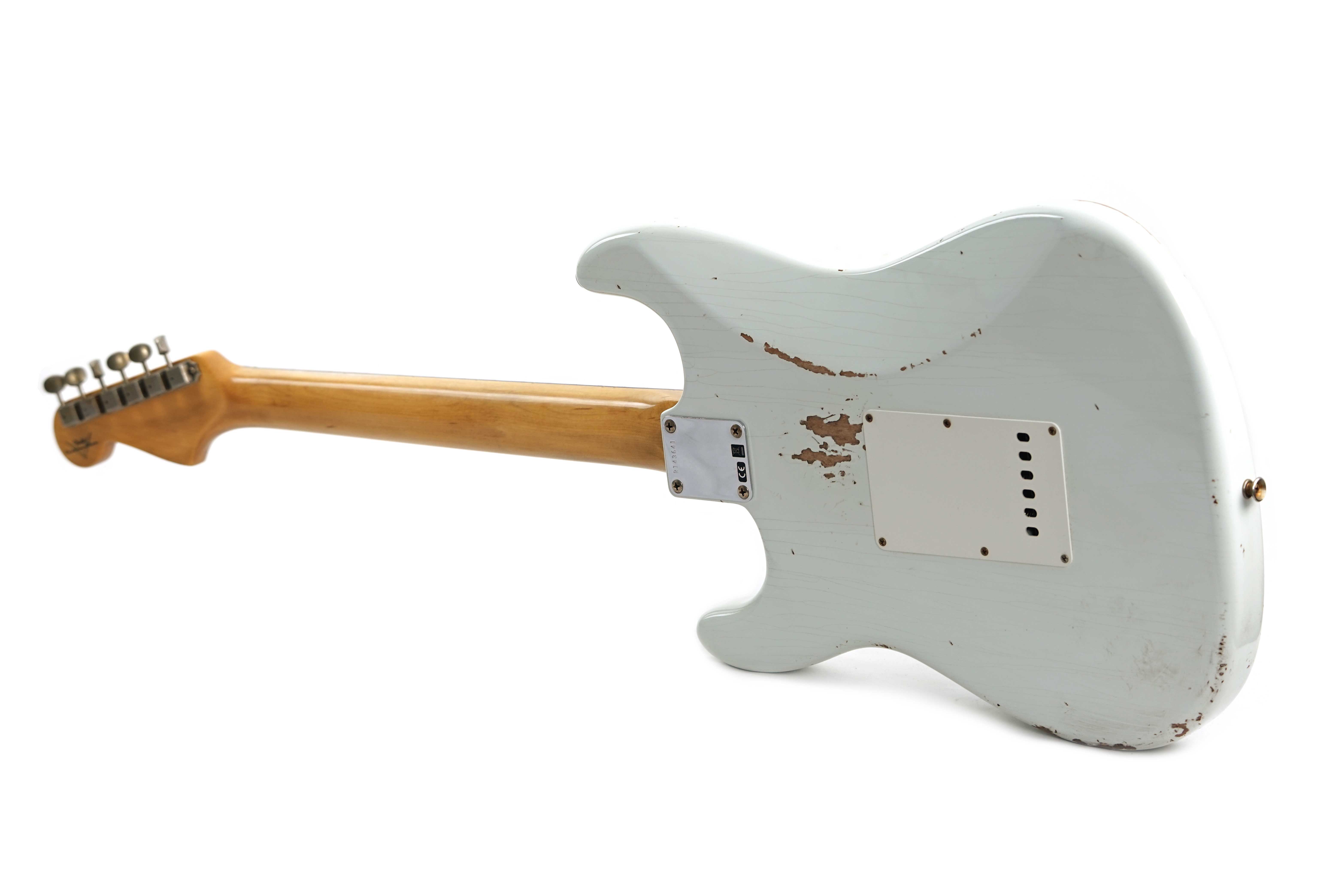 GUITARGUITAR Fender Custom Shop Mid '60s Collection Stratocaster Relic Faded Olympic White #R143641