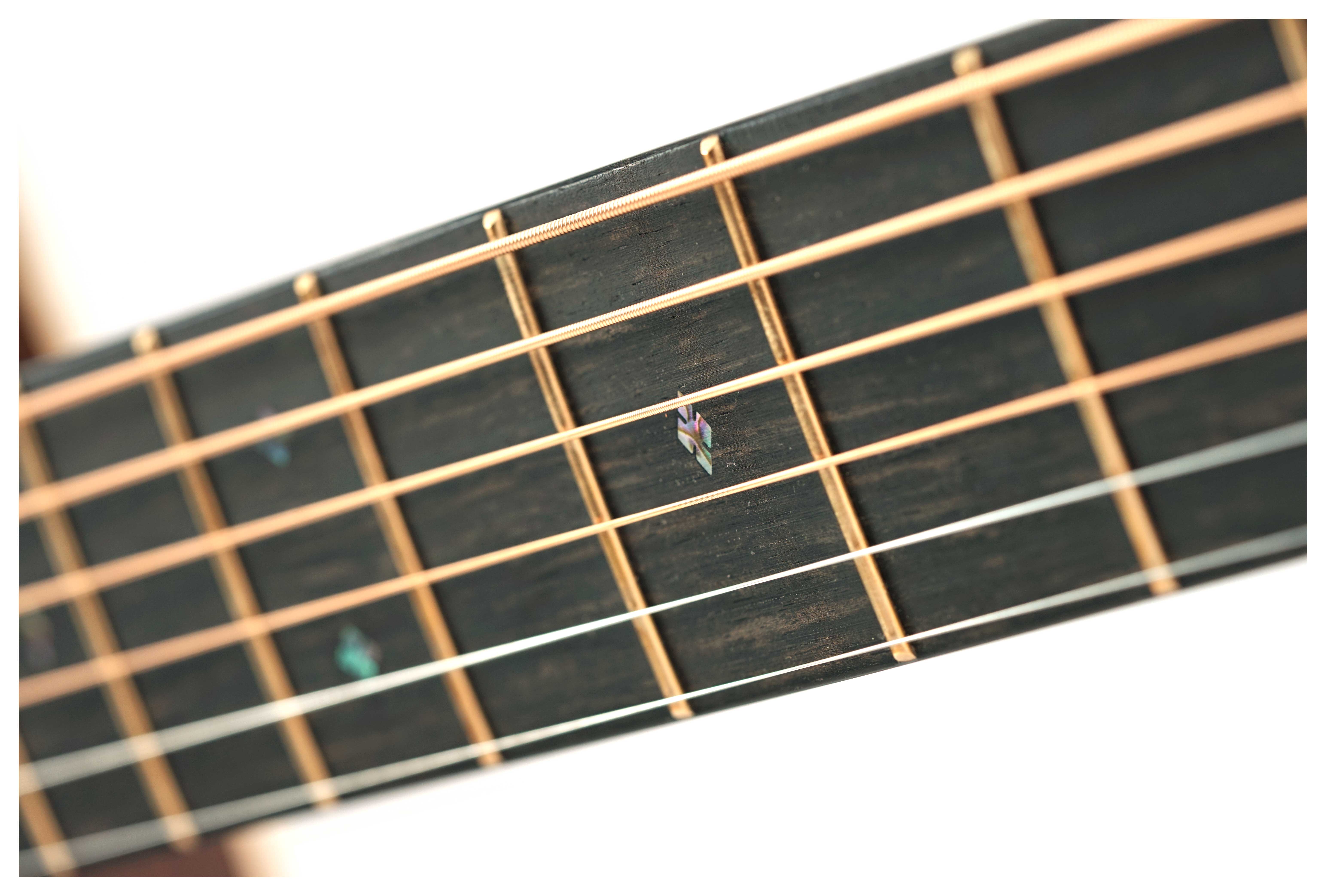 GUITARGUITAR Martin D28E Modern Deluxe