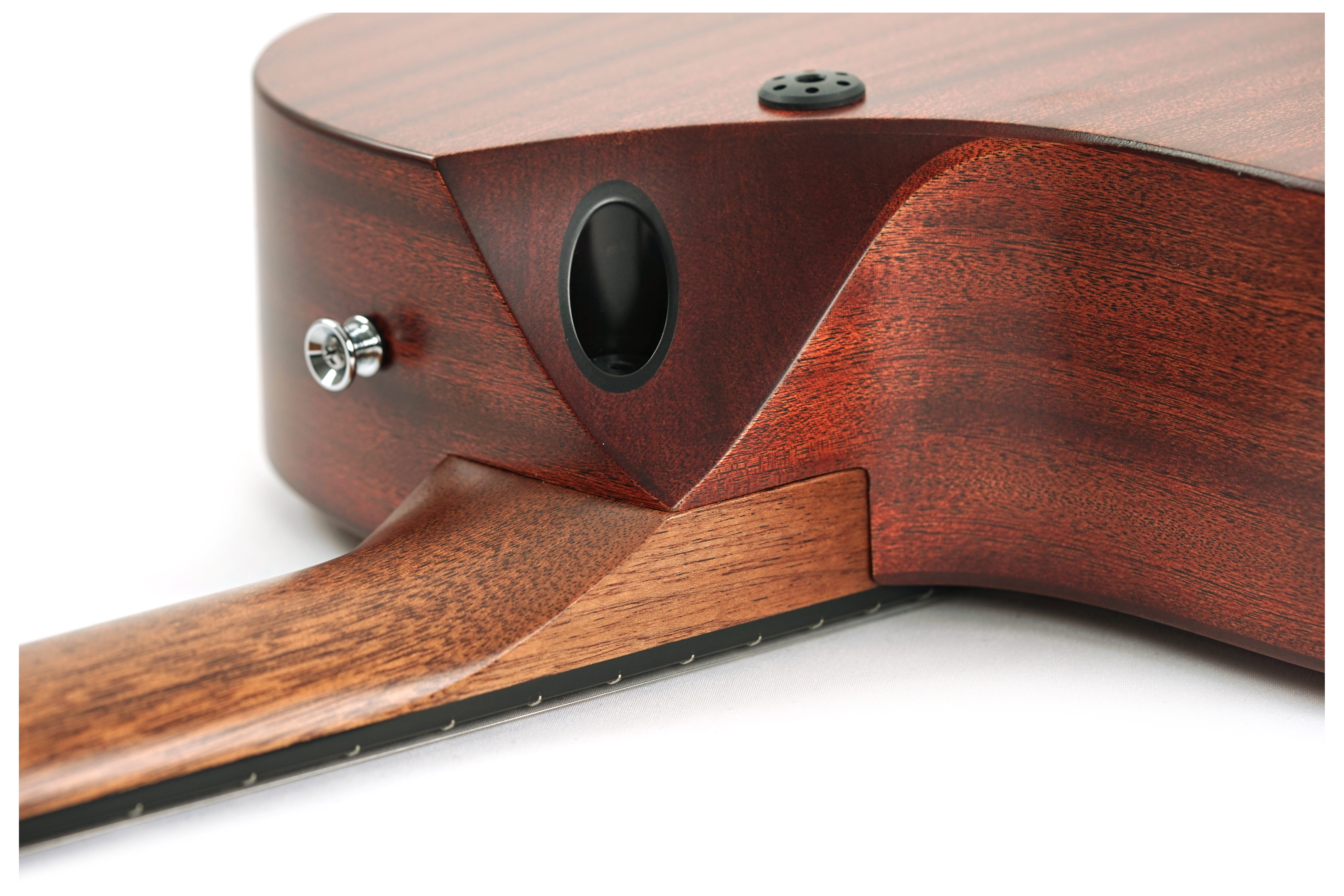 GUITARGUITAR Martin Road Series SC-10E Sapele