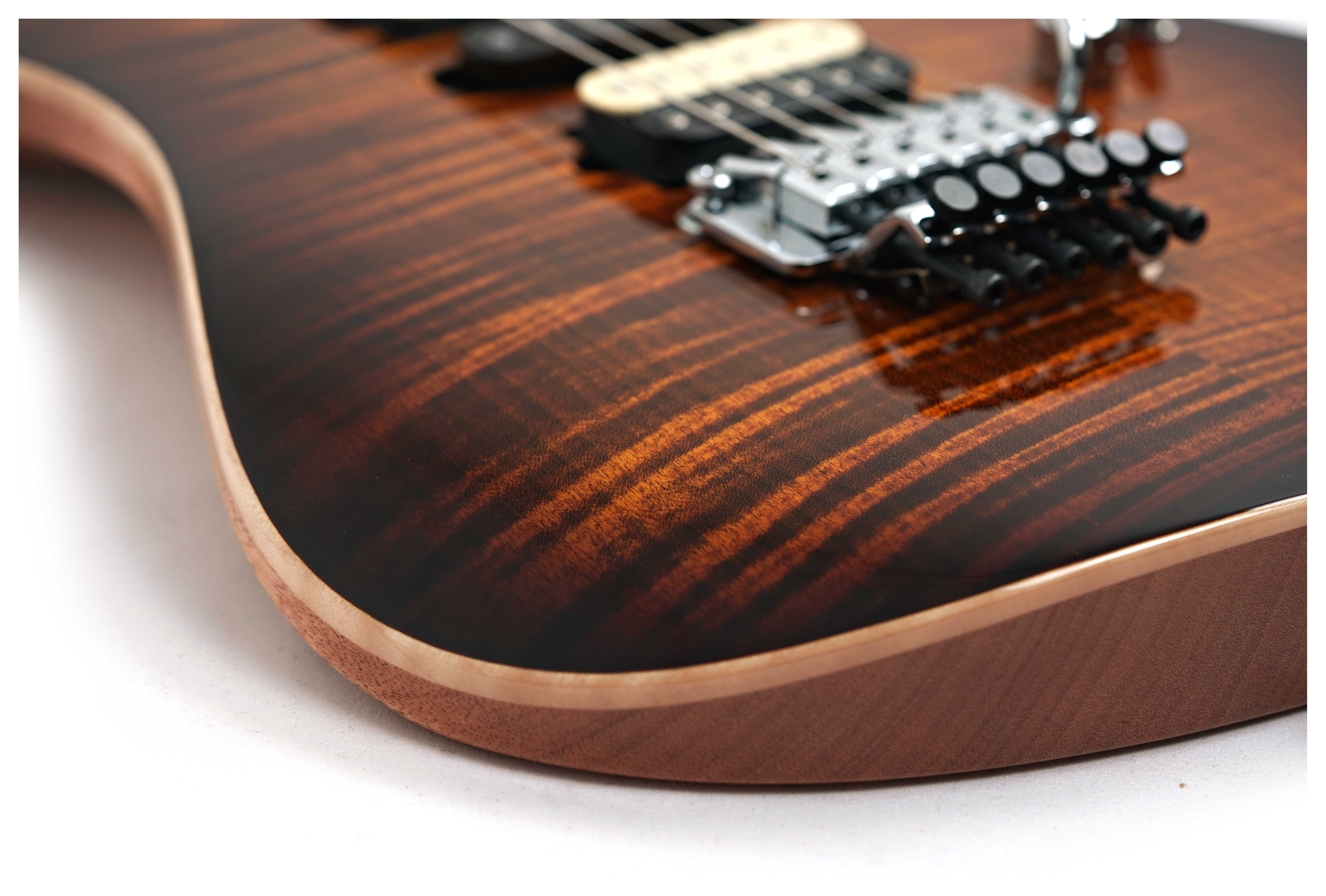 GUITARGUITAR Suhr Modern Flame Bengal Burst HSH #87871