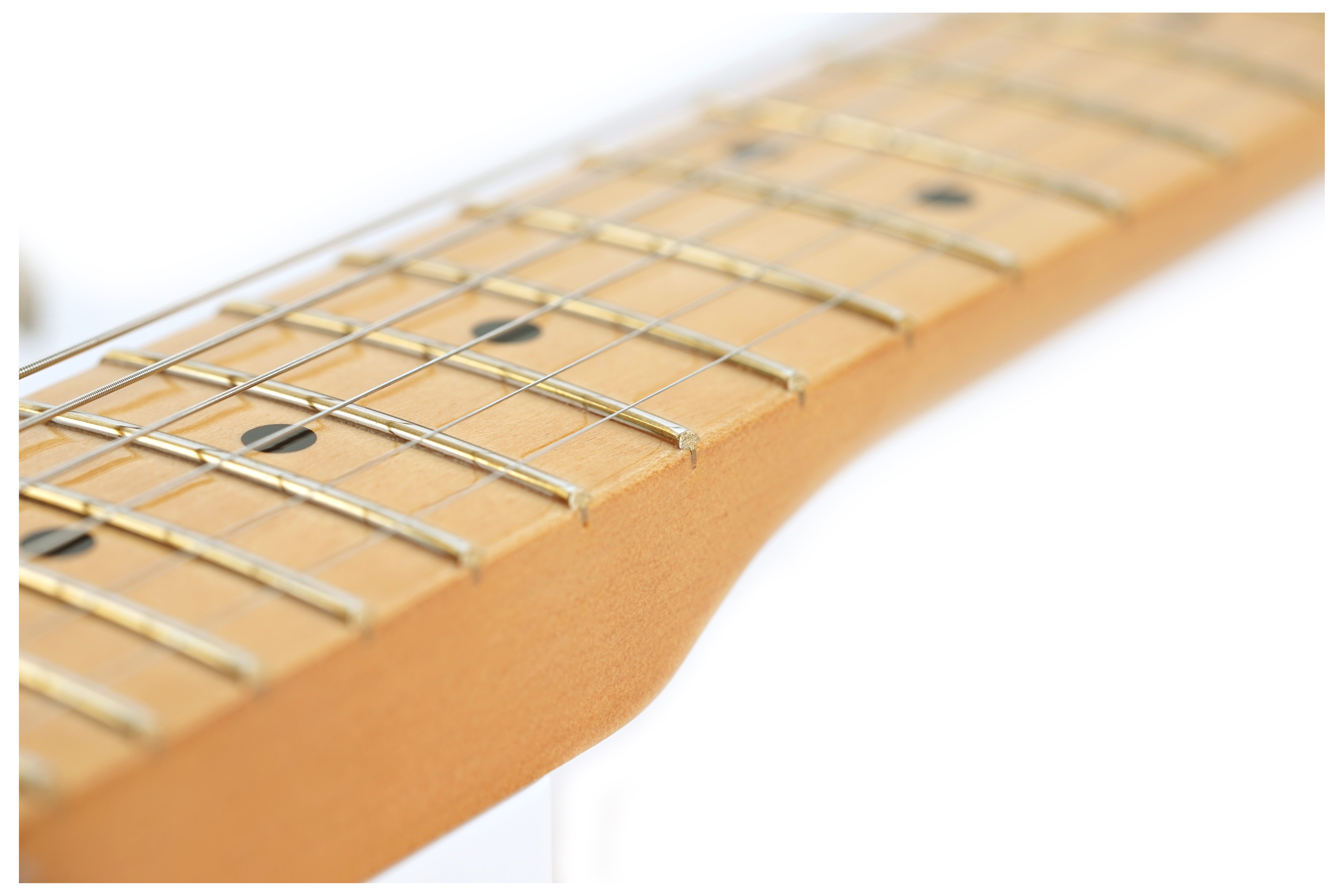 GUITARGUITAR Fender Player II Stratocaster Polar White Maple Fingerboard