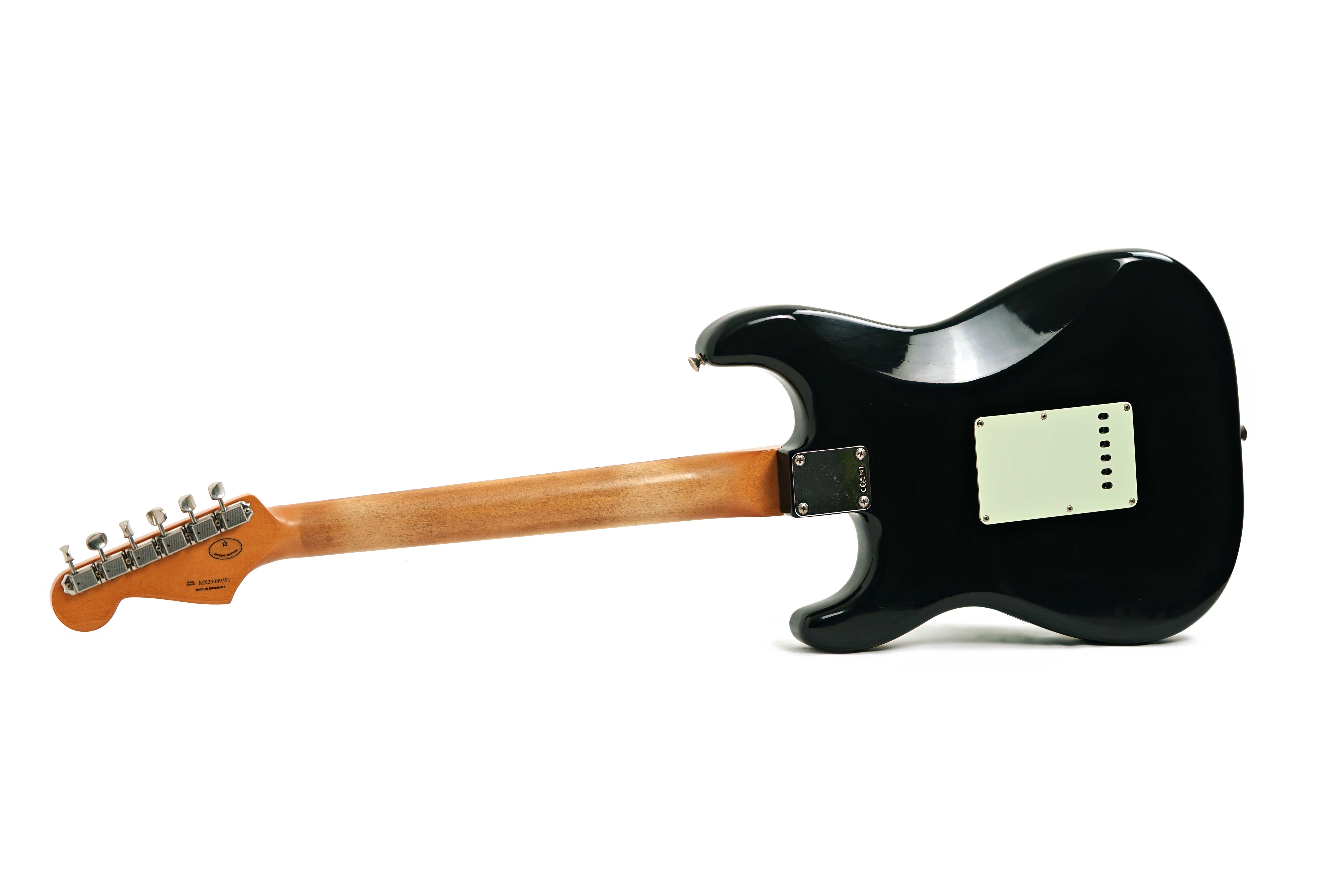 GUITARGUITAR Fender Limited Edition Vintera II Road Worn '60s Stratocaster Maple Fingerboard Black #MX25089391