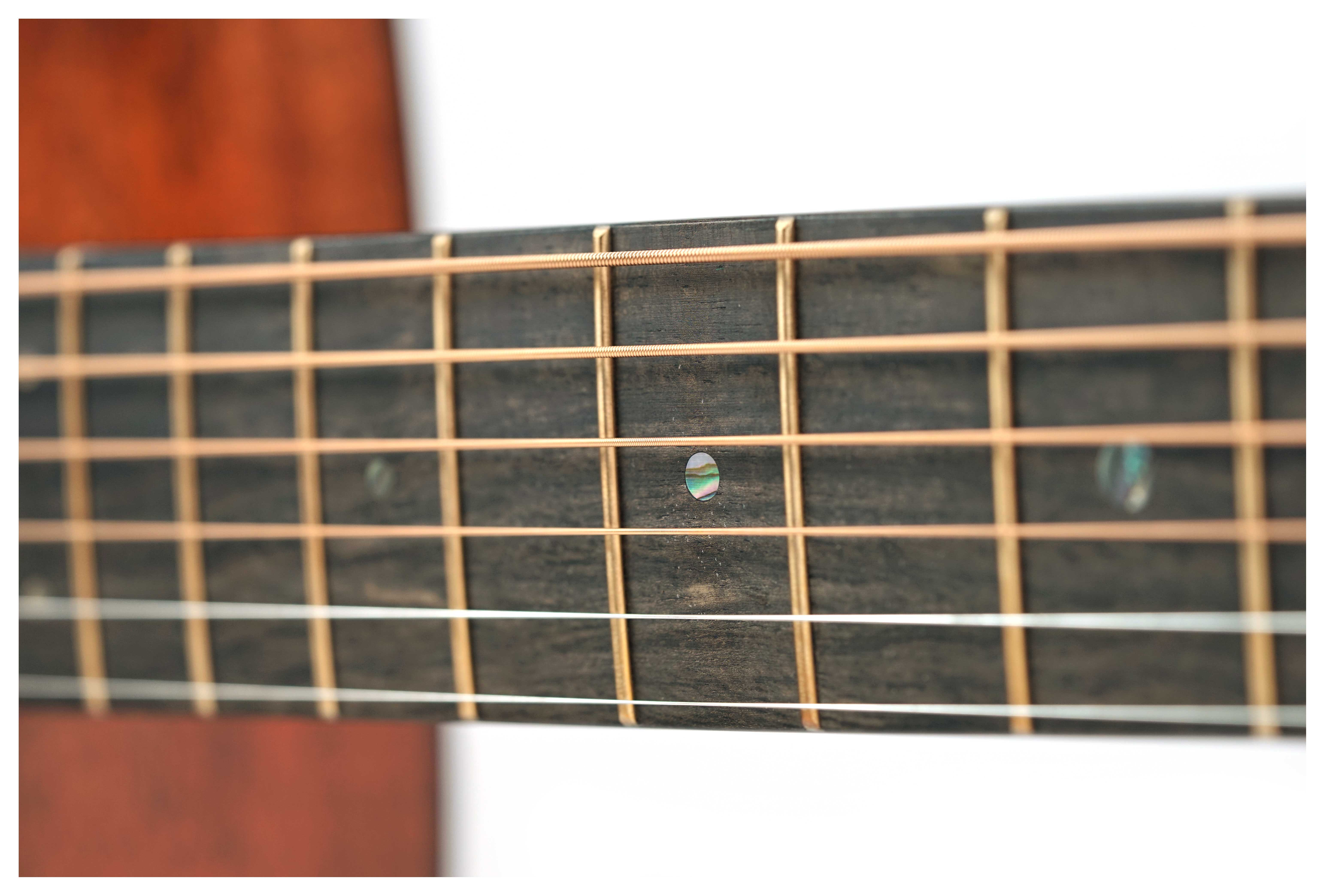 GUITARGUITAR Martin D-18 Modern Deluxe