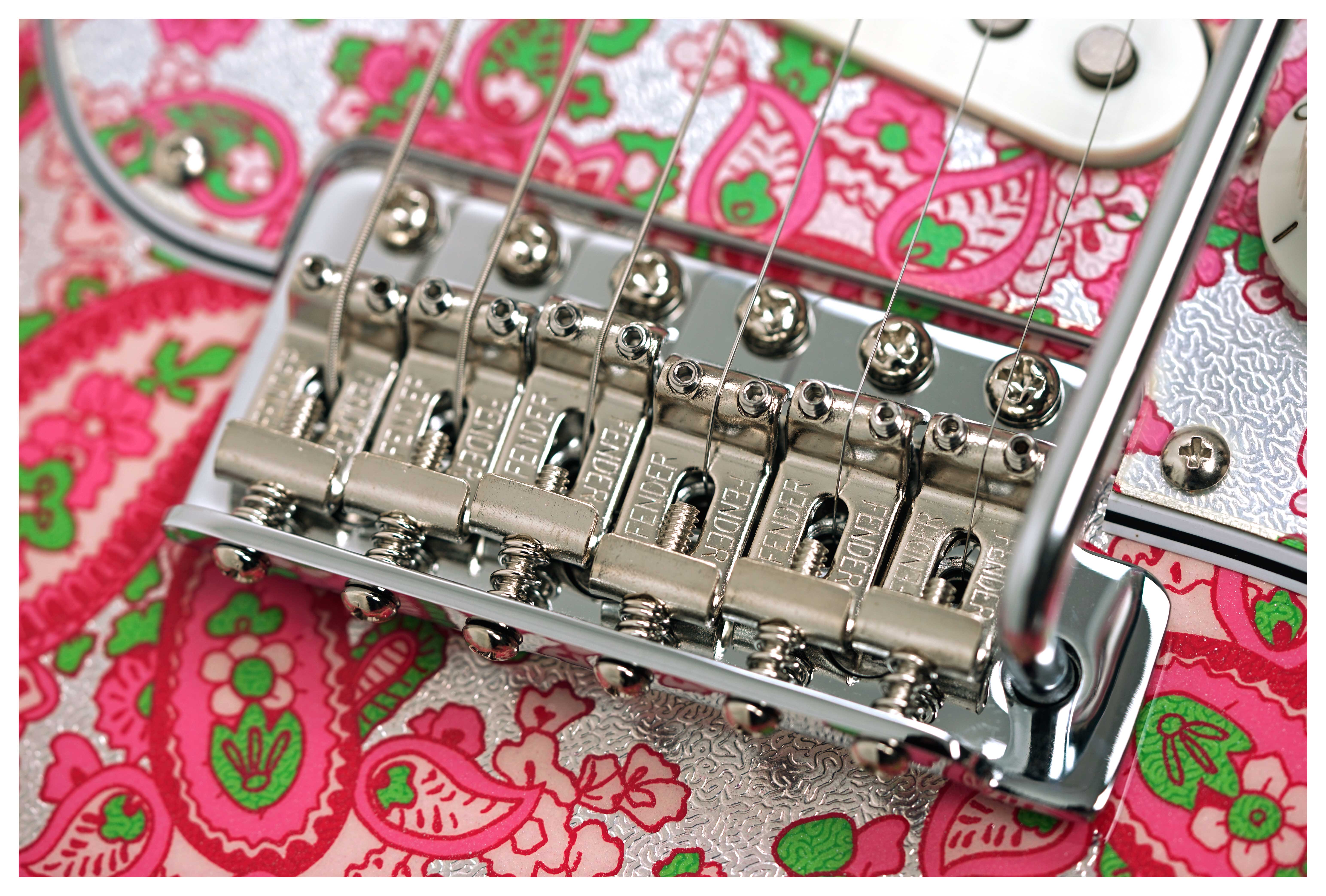 GUITARGUITAR Fender guitarguitar Exclusive Made in Japan Limited Stratocaster Pink Paisley Maple Fingerboard