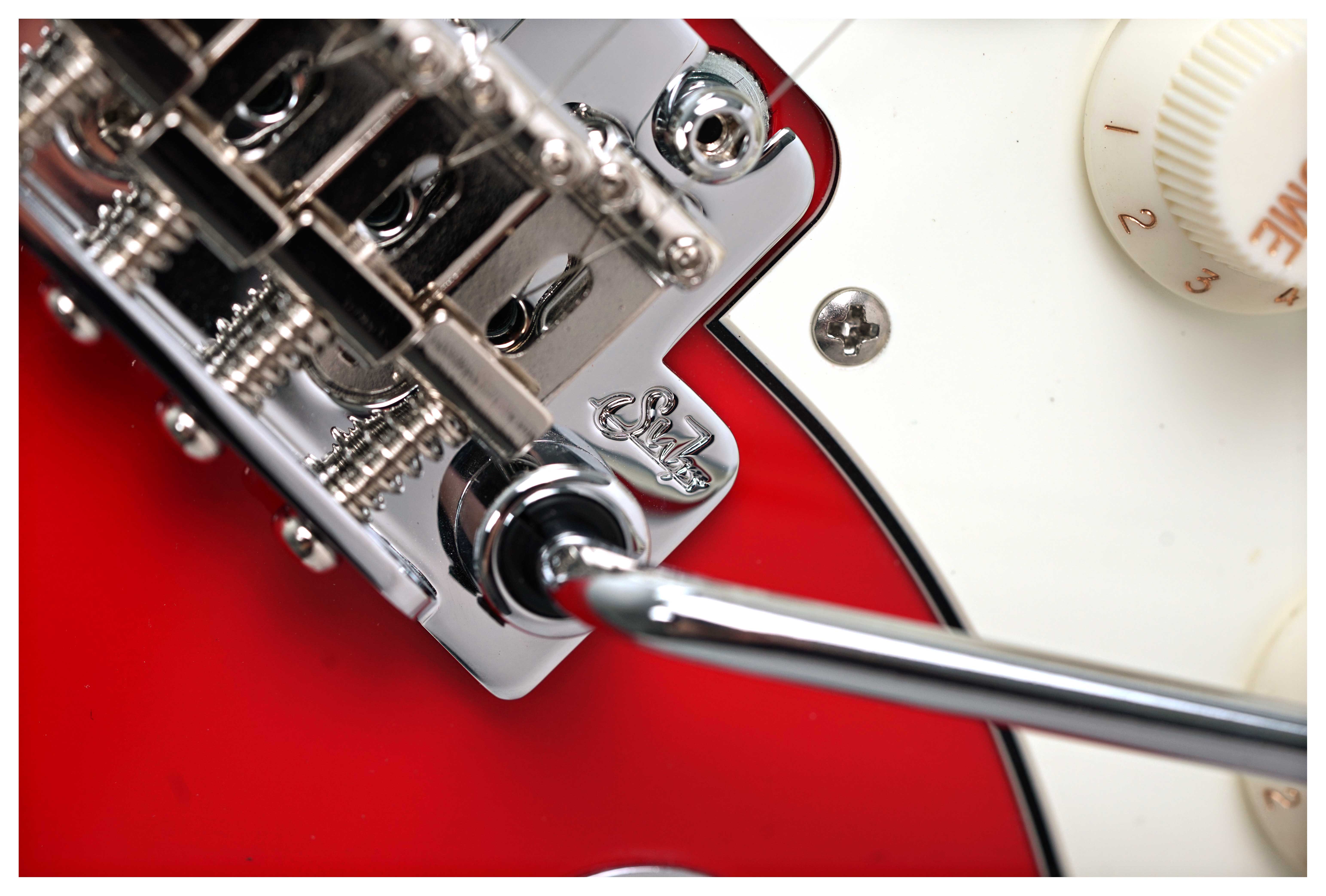 GUITARGUITAR Suhr Classic S SSS Porsche Red Rosewood Fingerboard SSCII