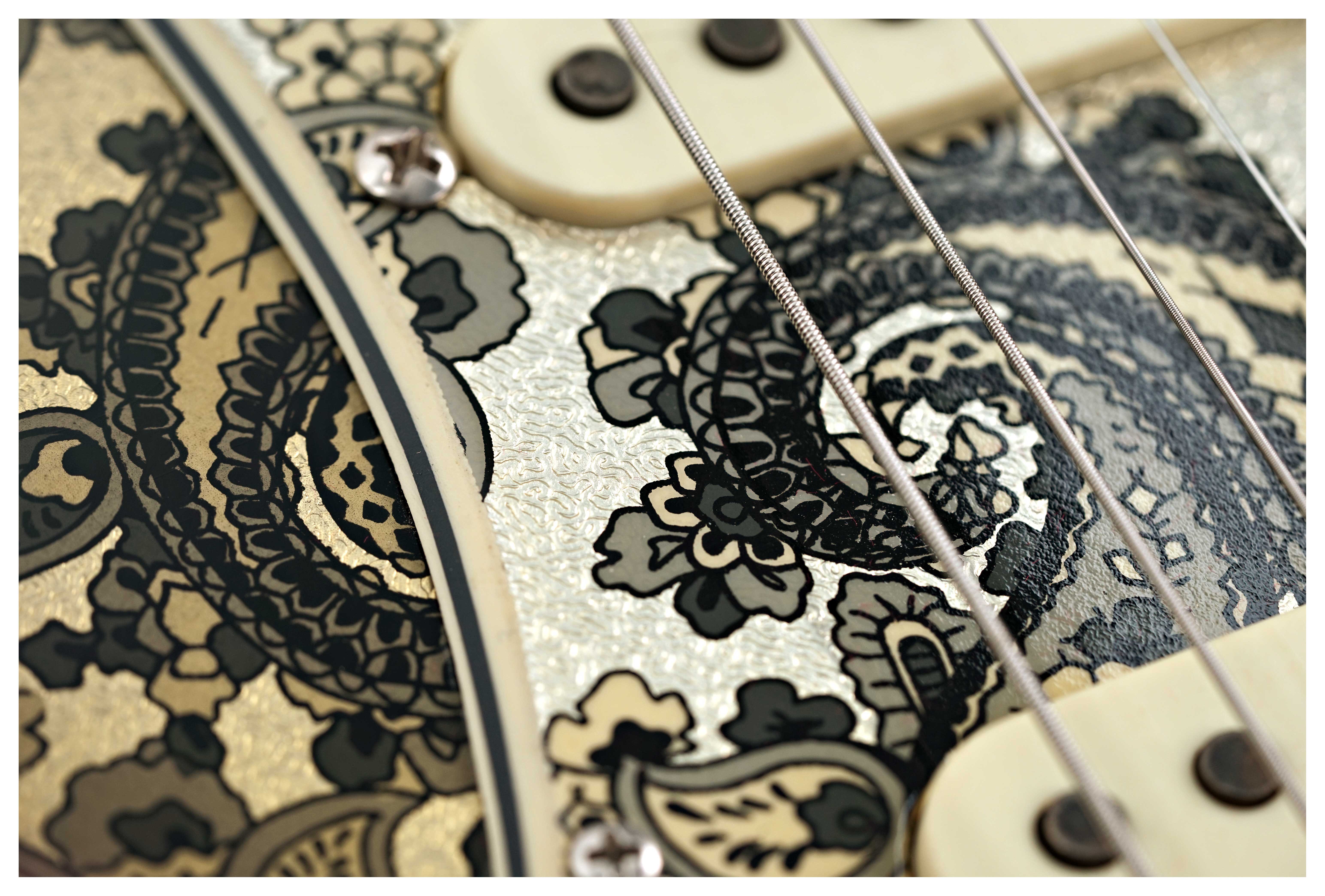 GUITARGUITAR Fender Custom Shop Limited Edition 1968 Stratocaster Journeyman Relic Black Paisley #CZ586101