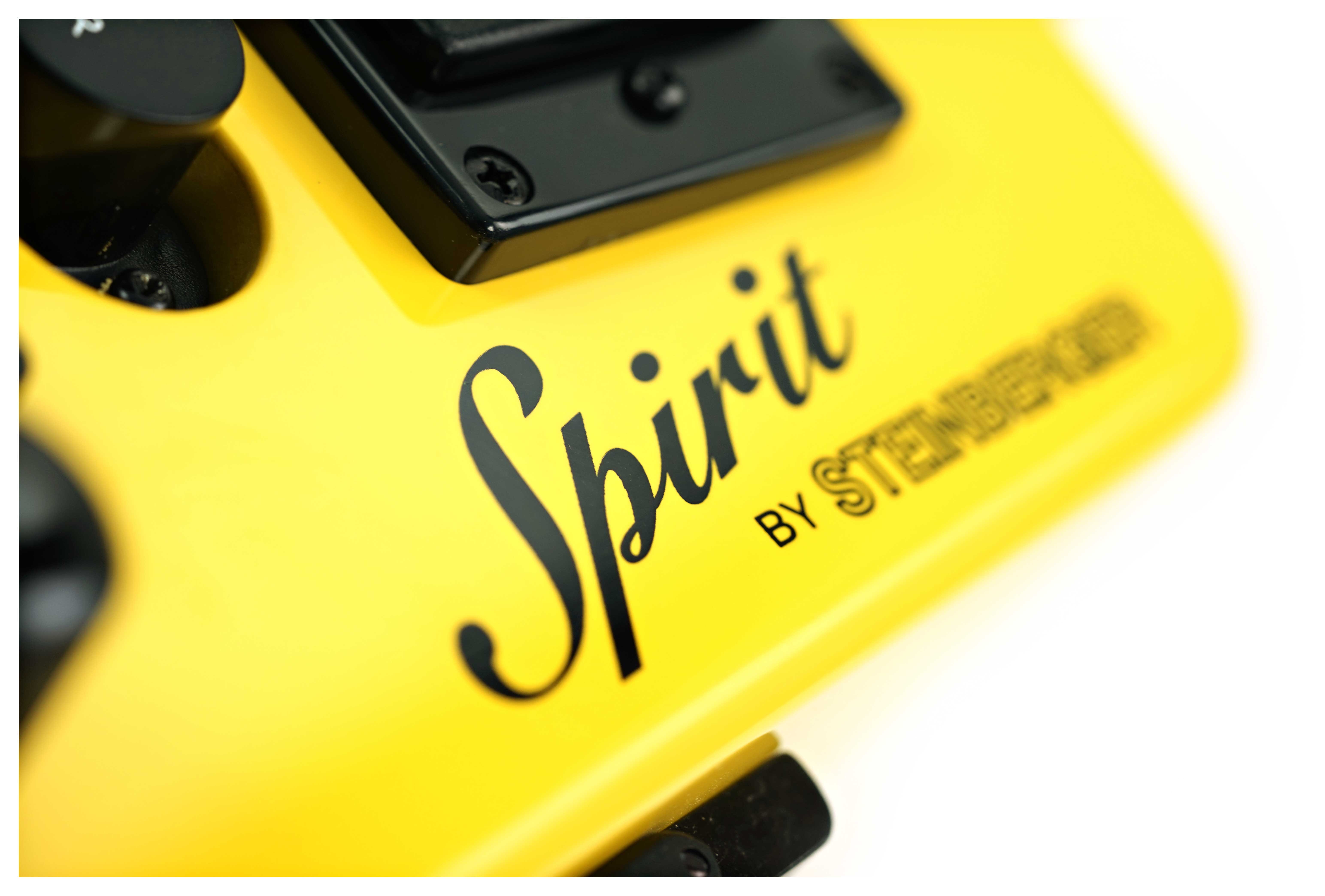 GUITARGUITAR Steinberger Spirit GT-PRO Deluxe Outfit (HB-SC-HB) Hot Rod Yellow