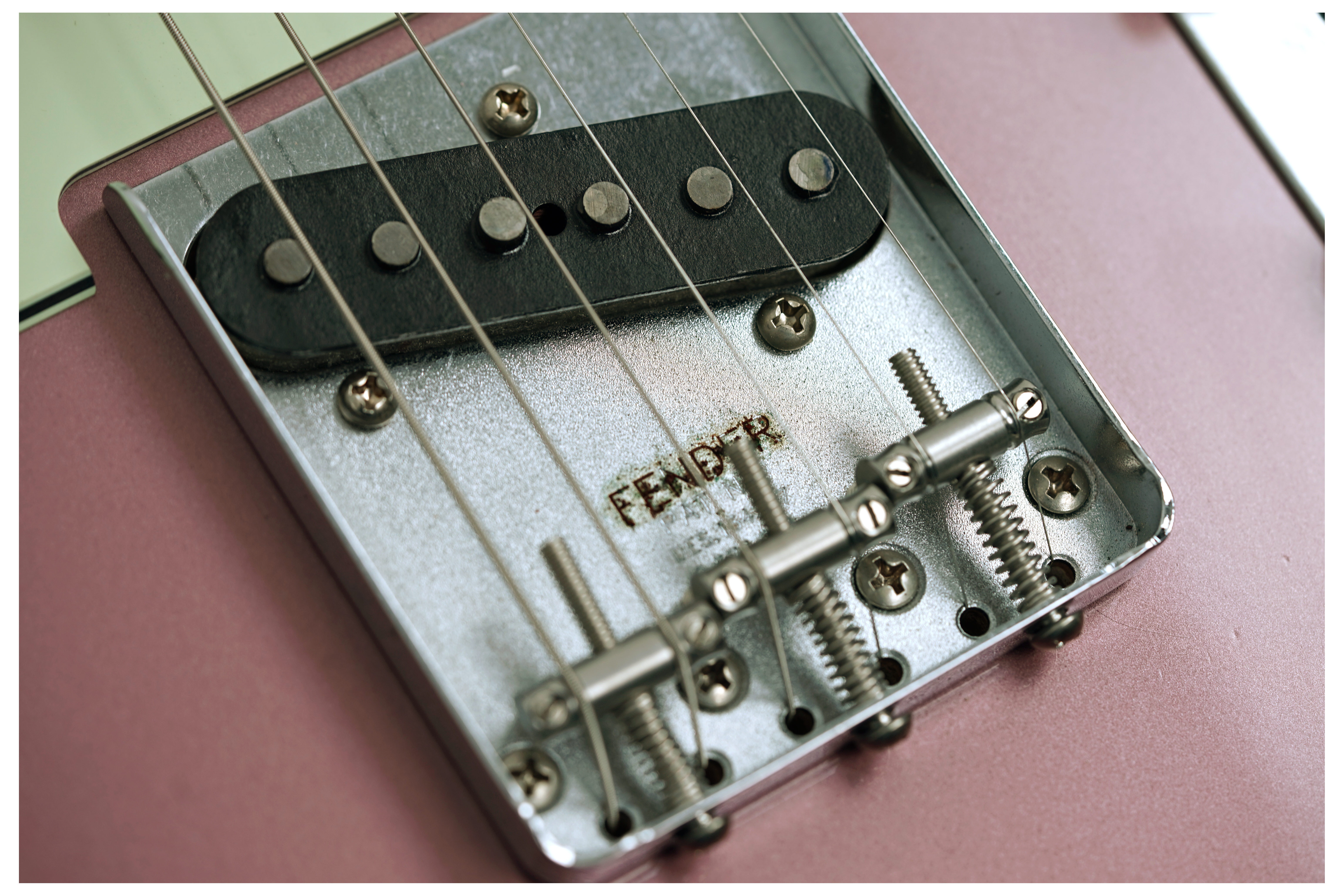 GUITARGUITAR Fender Limited Edition Vintera II Road Worn '60s Telecaster Rosewood Fingerboard Burgundy Mist Metallic #MX25004863