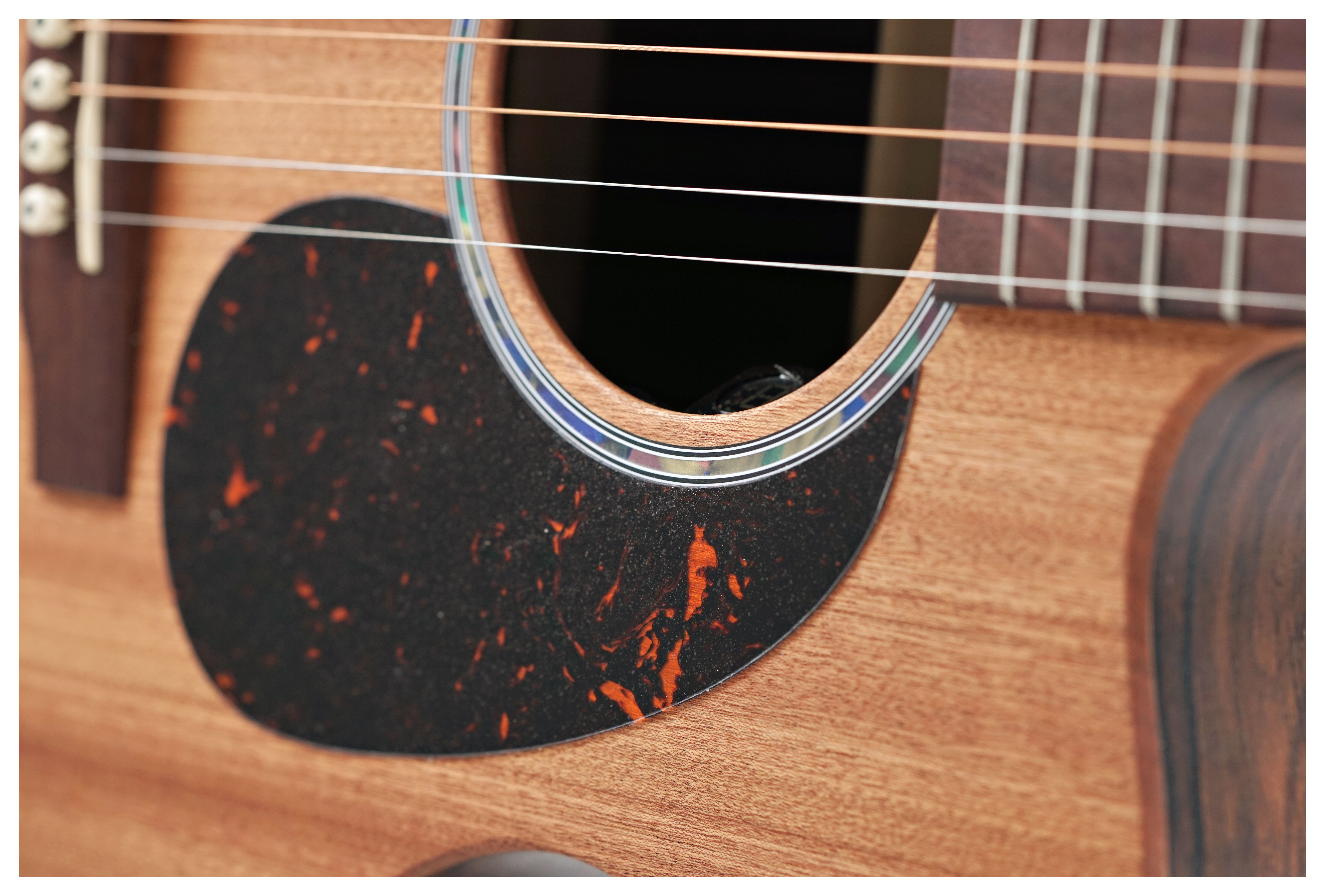 GUITARGUITAR Martin OMC-X2E Sapele Ziricote