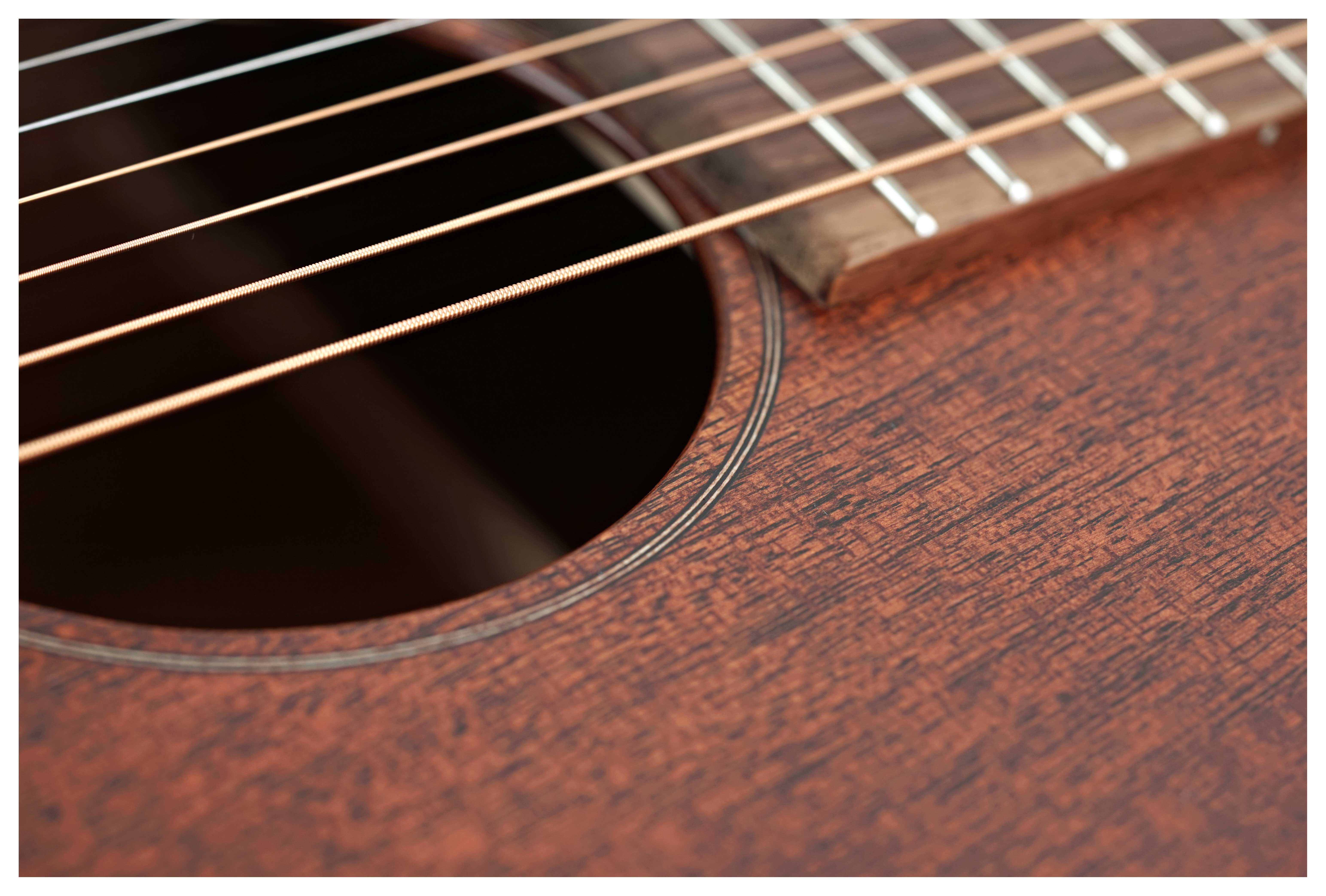 GUITARGUITAR Martin 00015SML Solid Mahogany Left Handed