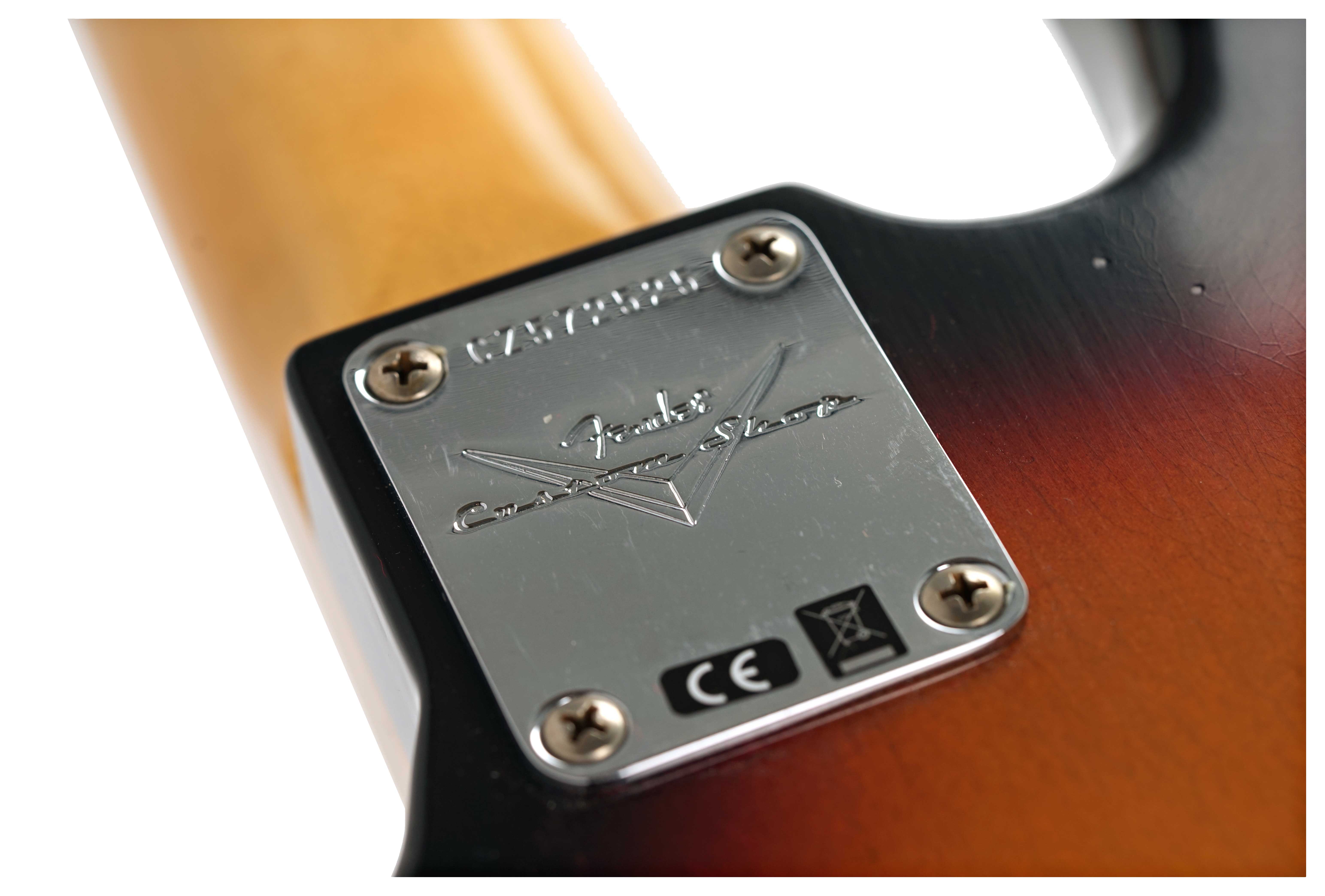 GUITARGUITAR Fender Custom Shop 62 Jazz Bass Relic 3-Color Sunburst #CZ572525