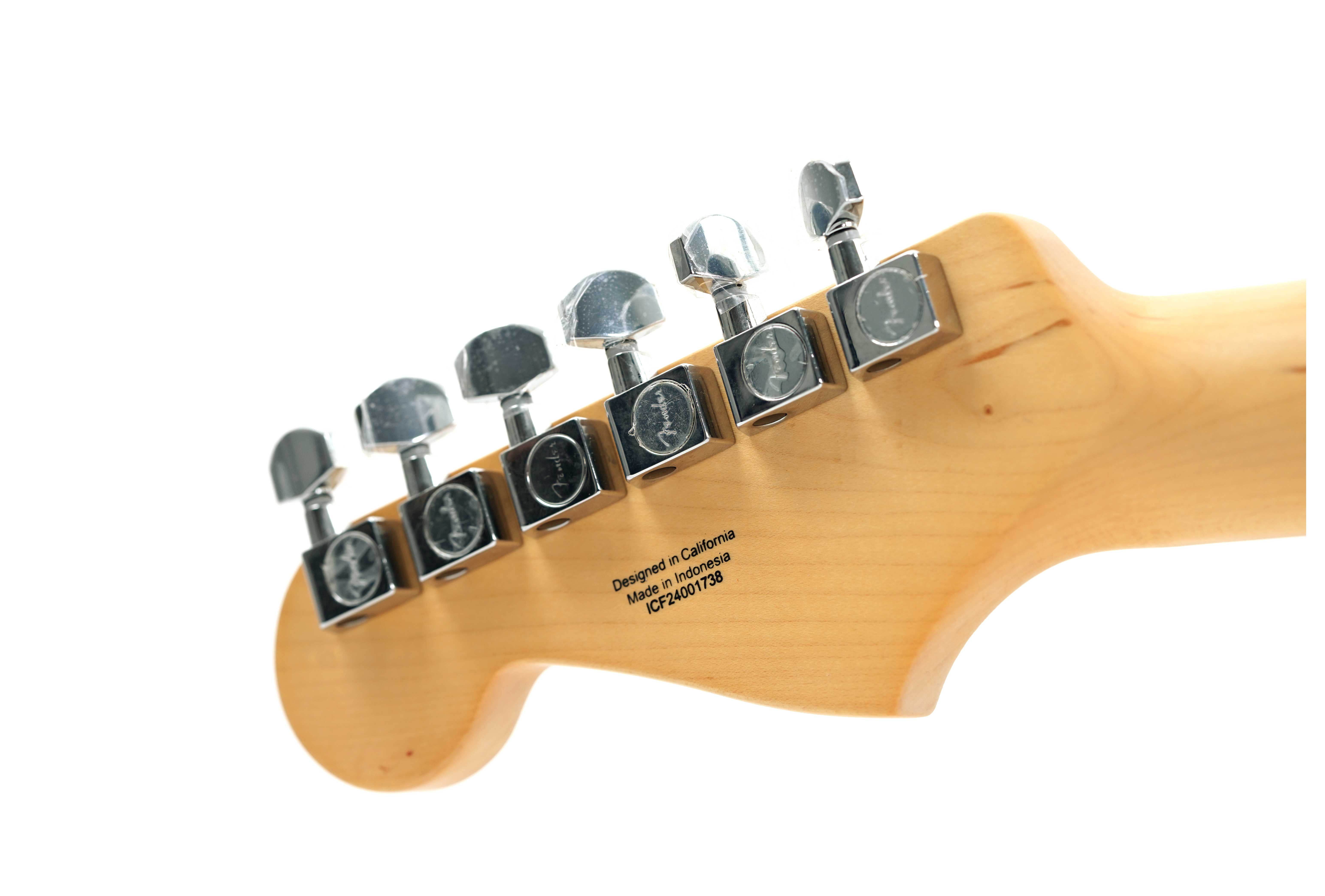 GUITARGUITAR Fender Standard Stratocaster HSS Aqua Marine Metallic Maple Fingerboard