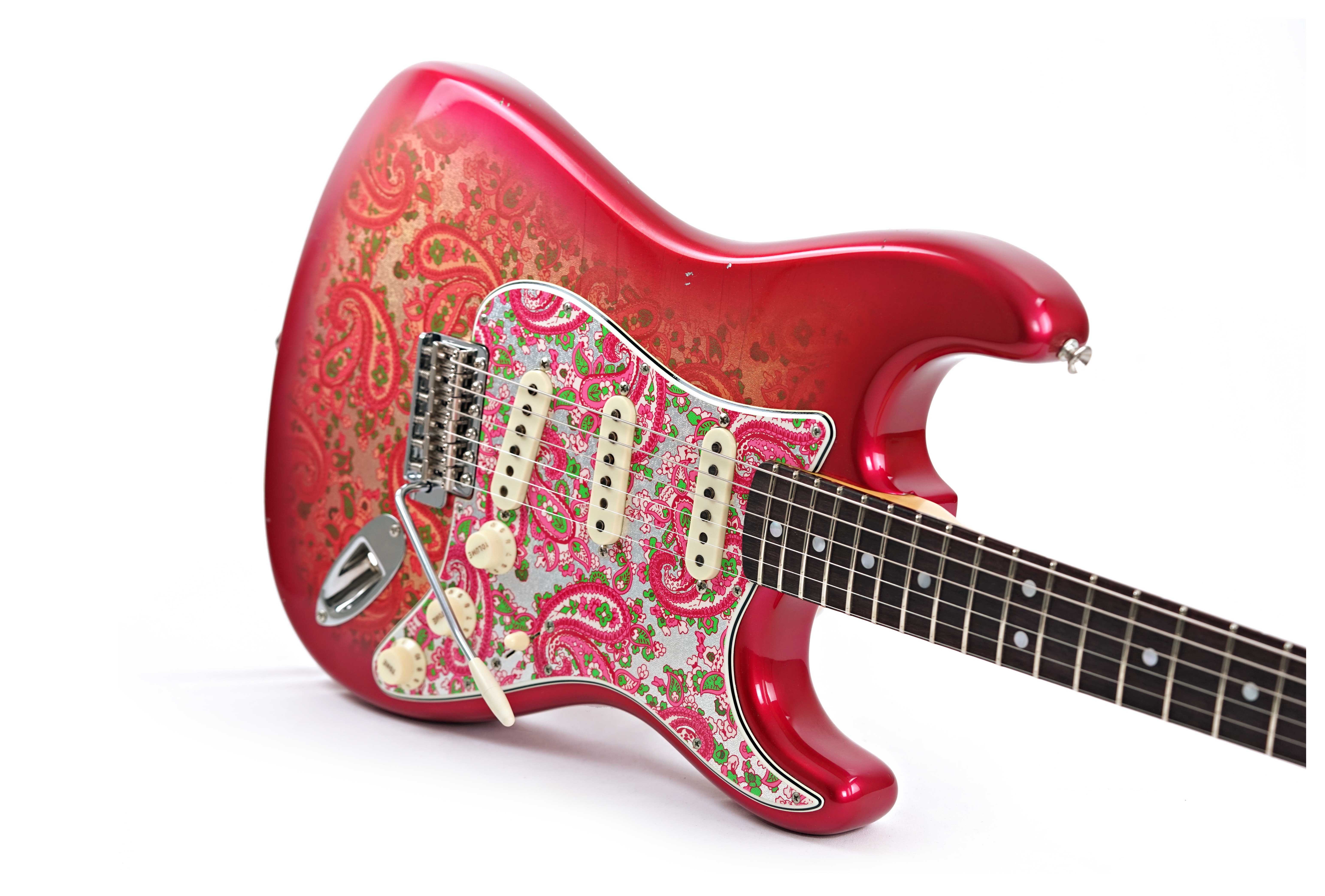GUITARGUITAR Fender Custom Shop 1968 Stratocaster Journeyman Relic Pink Paisley