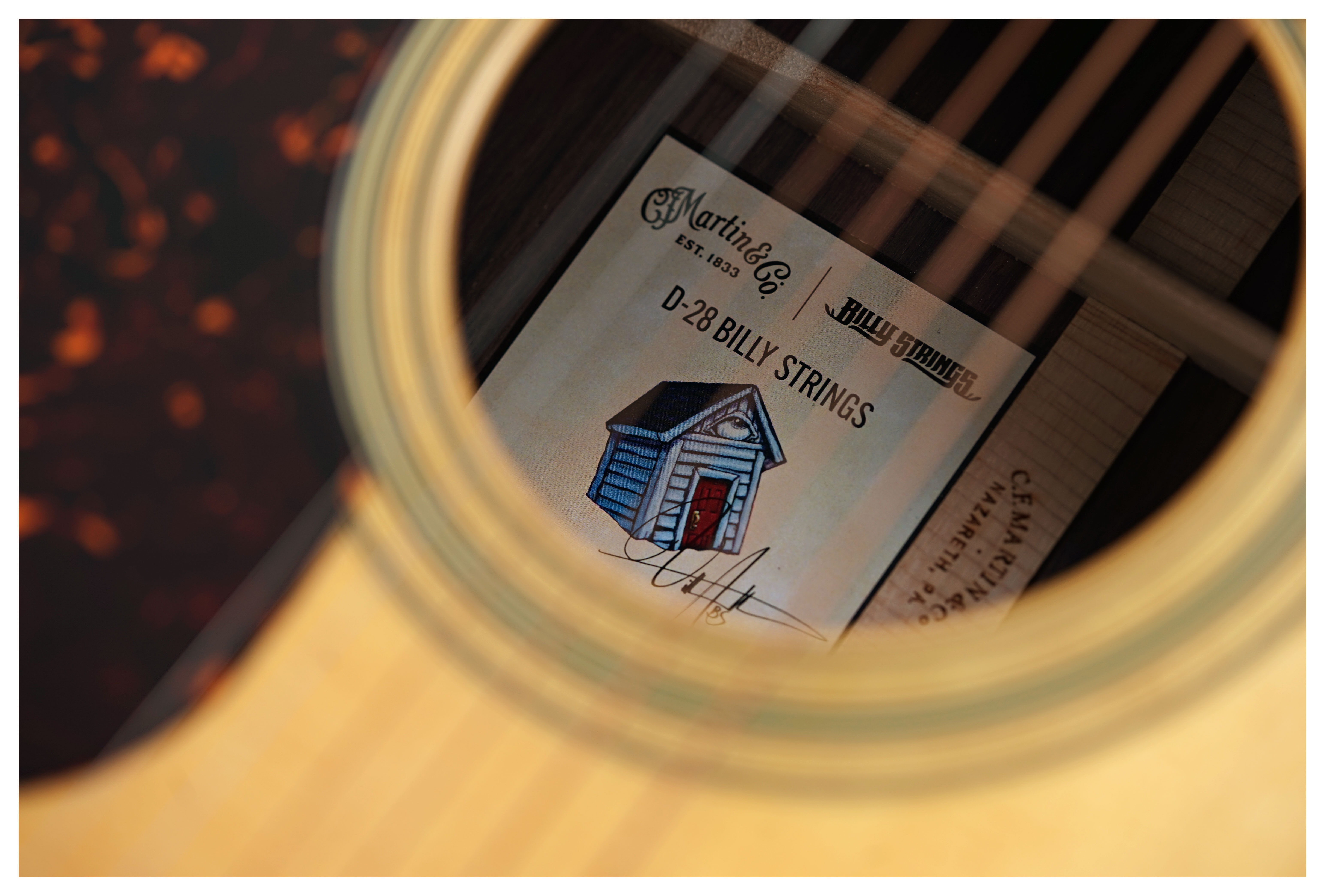 GUITARGUITAR Martin D28 Billy Strings Left Handed
