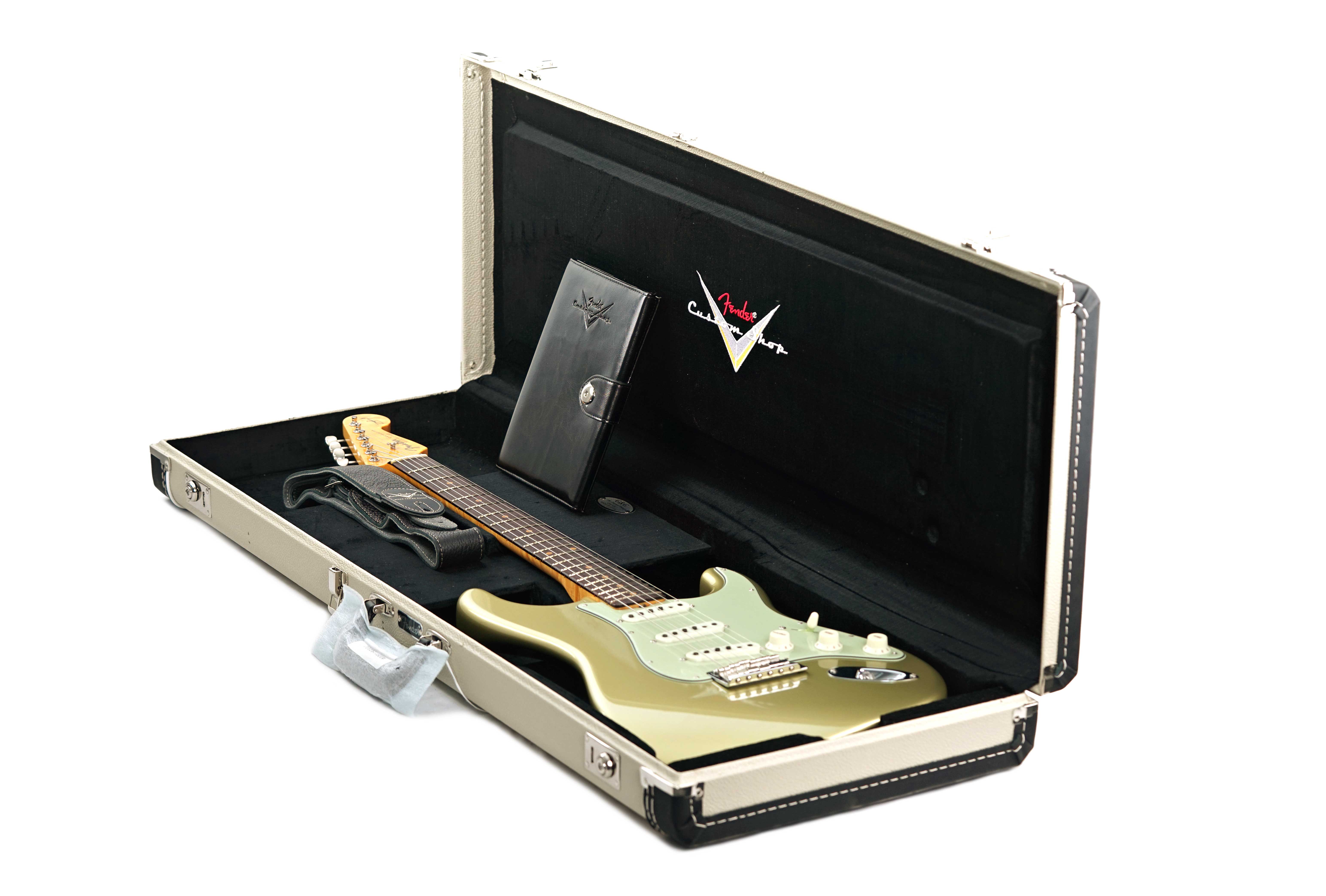 GUITARGUITAR Fender Custom Shop Johnny A. Signature Stratocaster Lydian Gold Metallic #JA0126