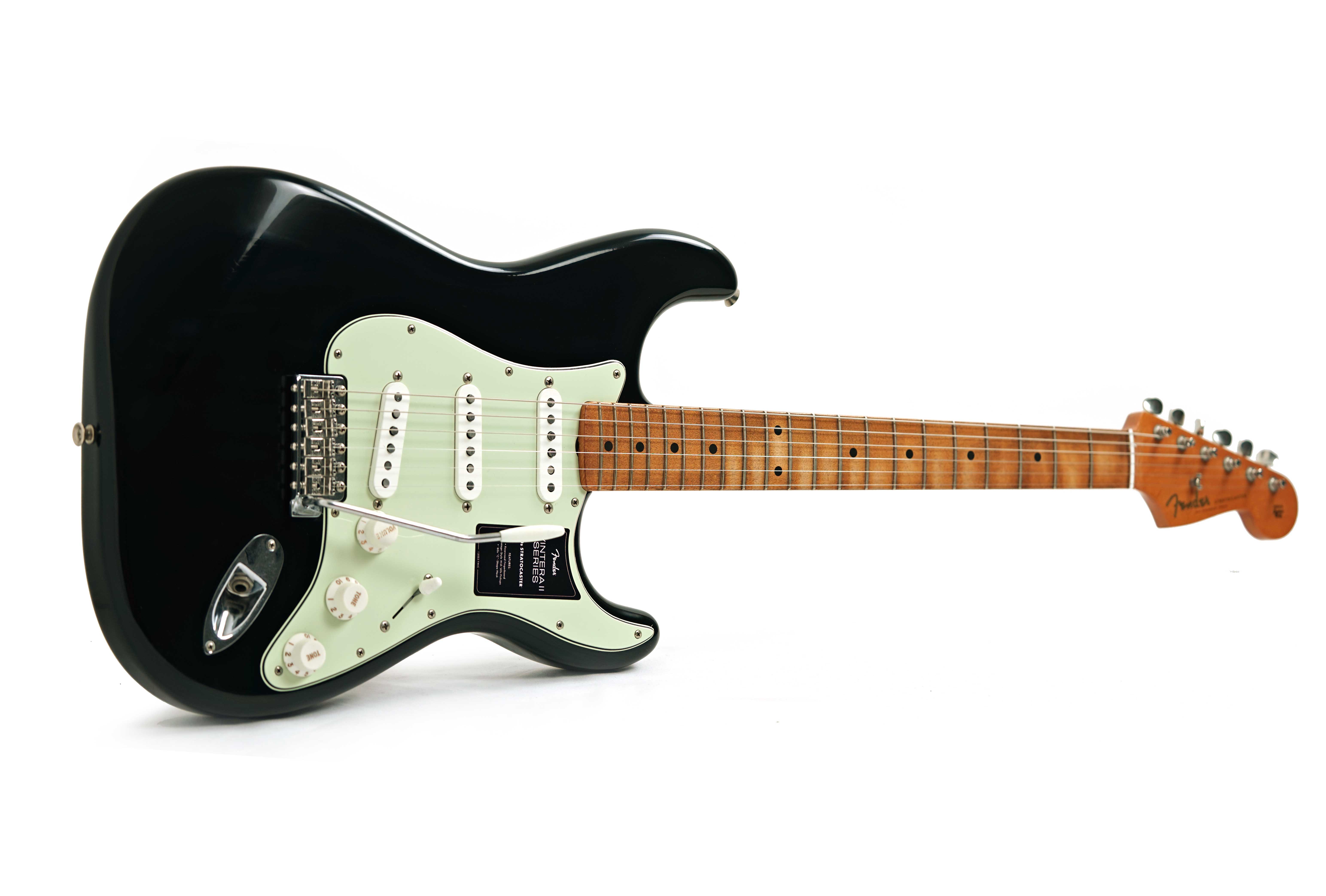 GUITARGUITAR Fender Limited Edition Vintera II Roadworn 60s Stratocaster Black Maple Fingerboard #MX25077956