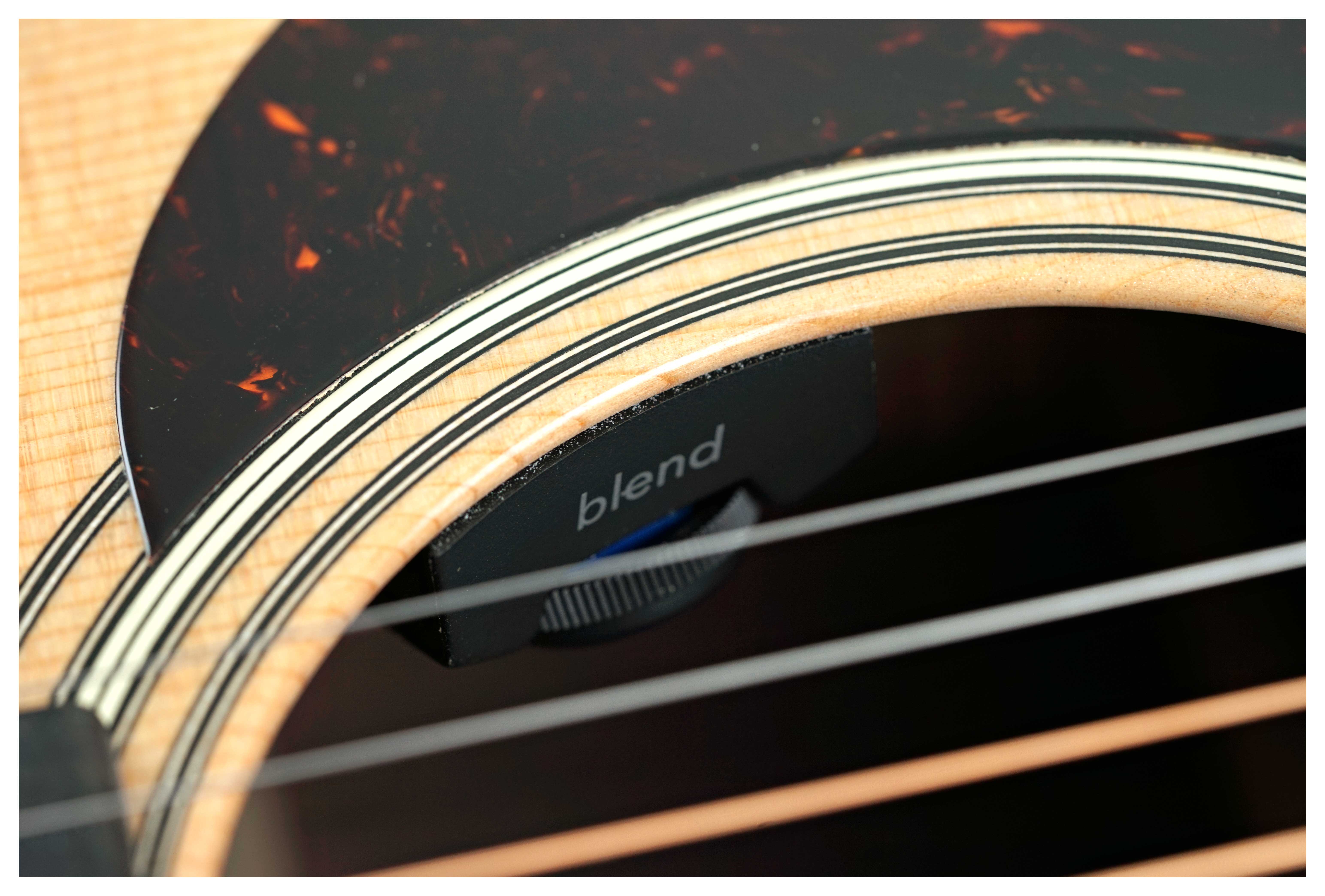 GUITARGUITAR Martin D28E Modern Deluxe