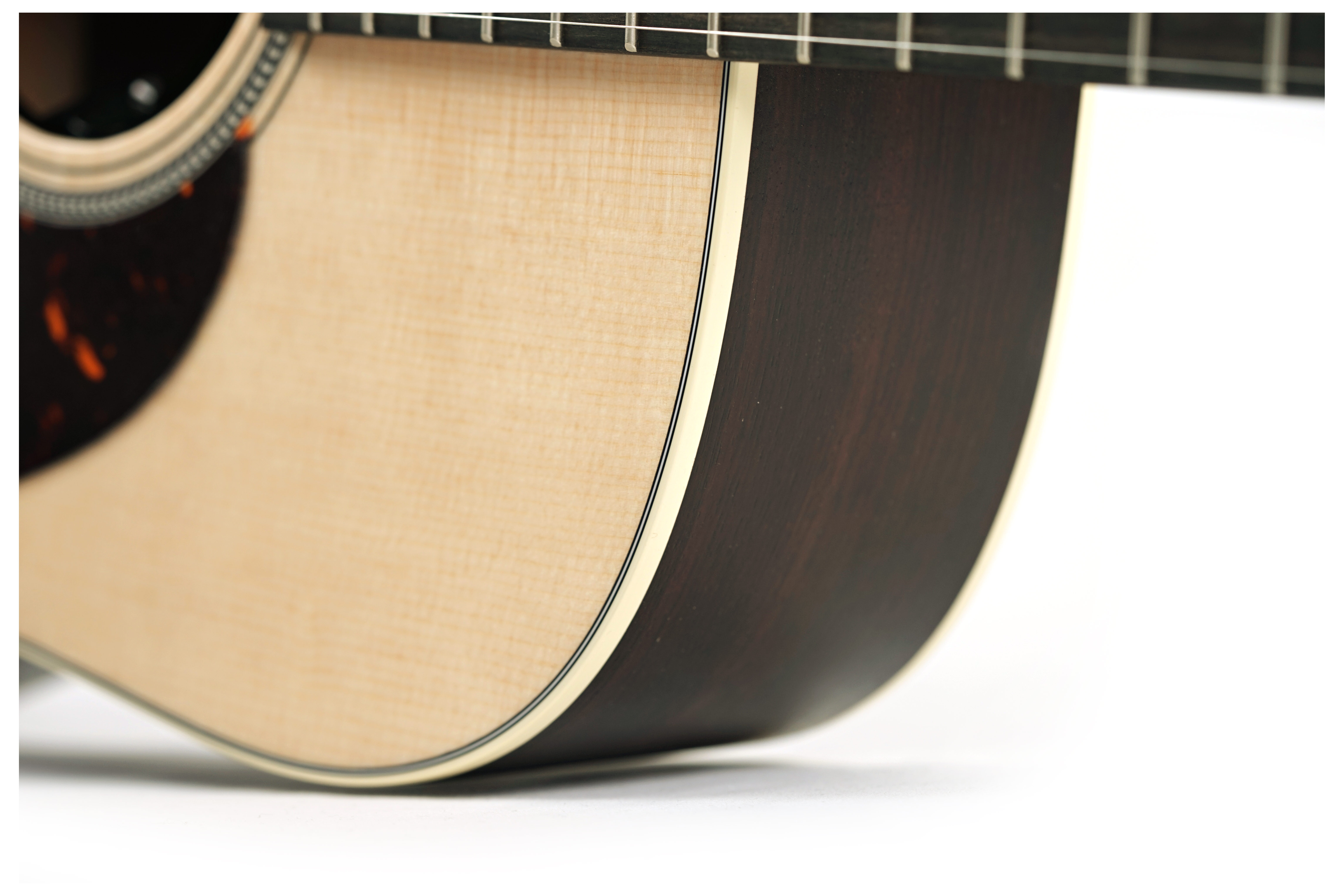 GUITARGUITAR Martin D-16E