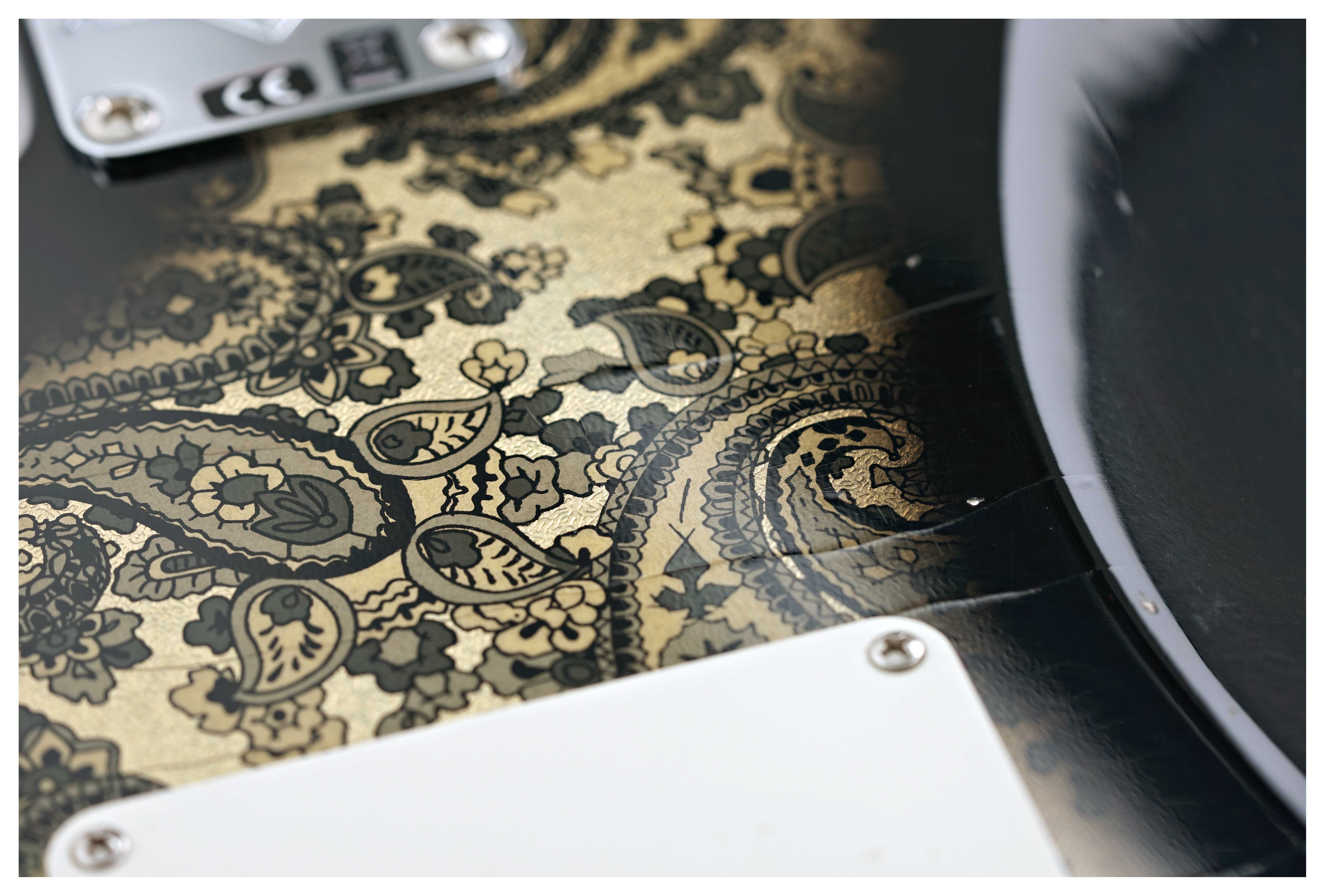 GUITARGUITAR Fender Custom Shop Limited Edition 1968 Stratocaster Journeyman Relic Black Paisley #CZ586101