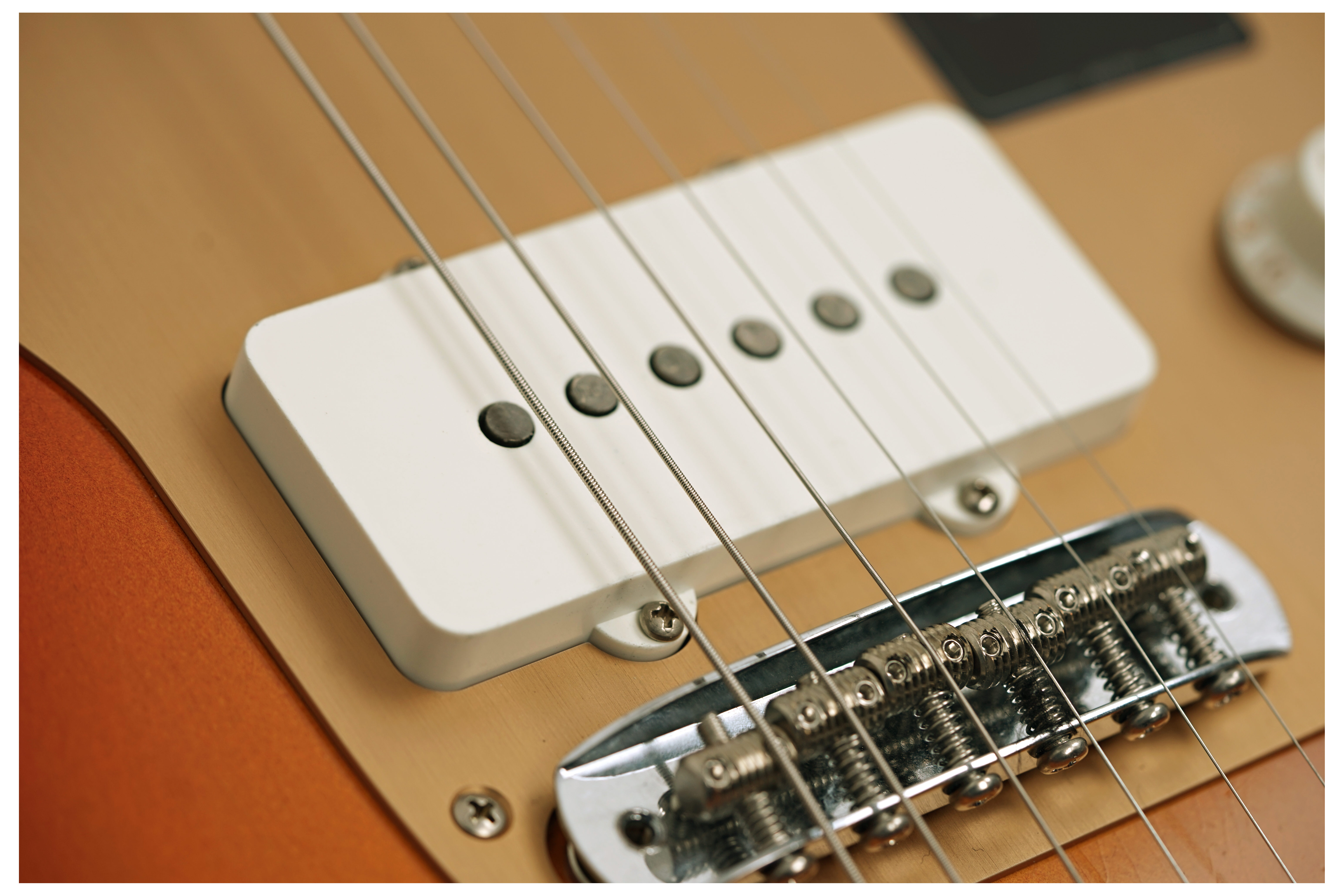 GUITARGUITAR Fender Limited Edition Vintera II Road Worn '50s Jazzmaster Rosewood Fingerboard 3-Colour Sunburst #MX25147622