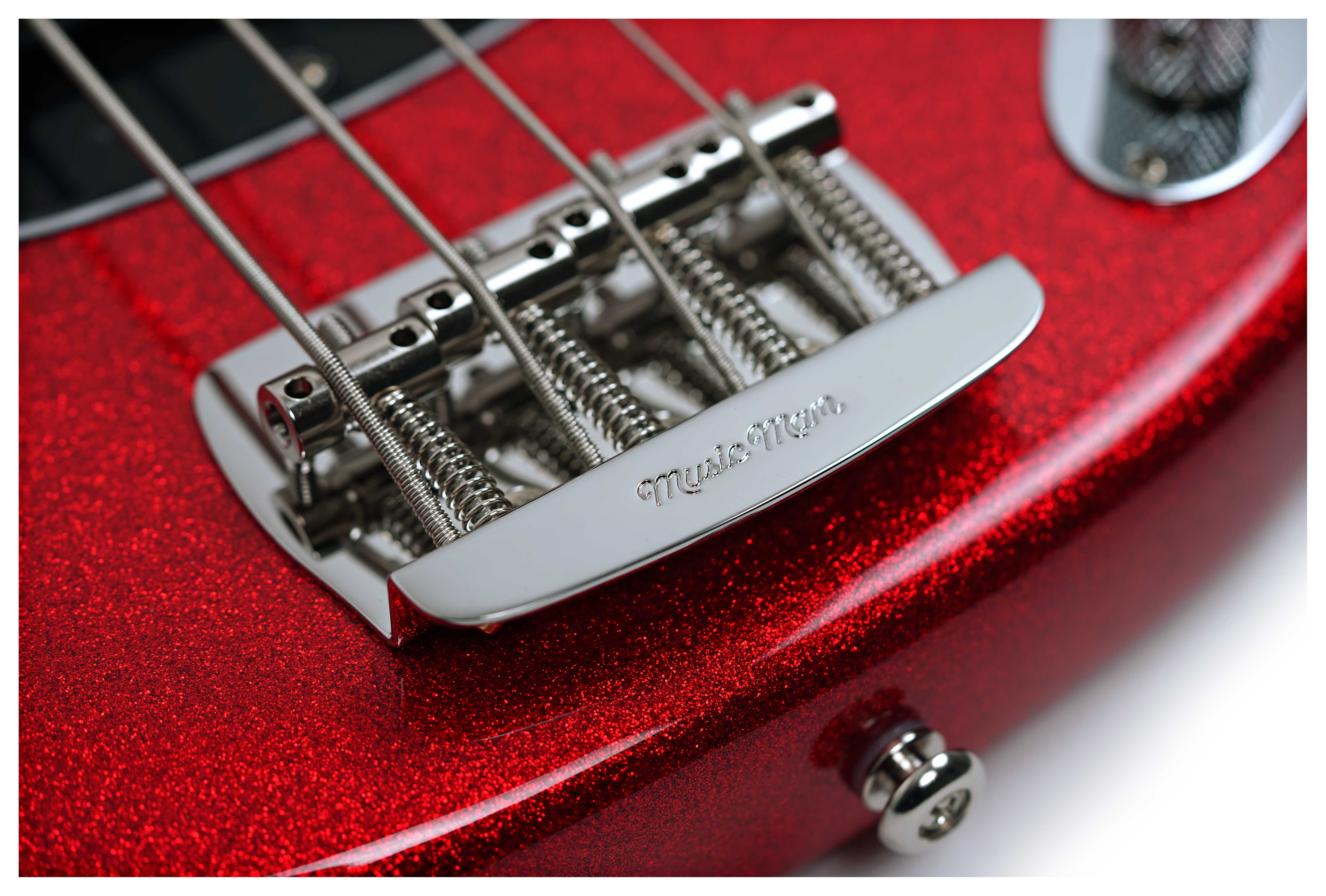 GUITARGUITAR Music Man guitarguitar Exclusive Stingray 4 Red Sparkle #K09212