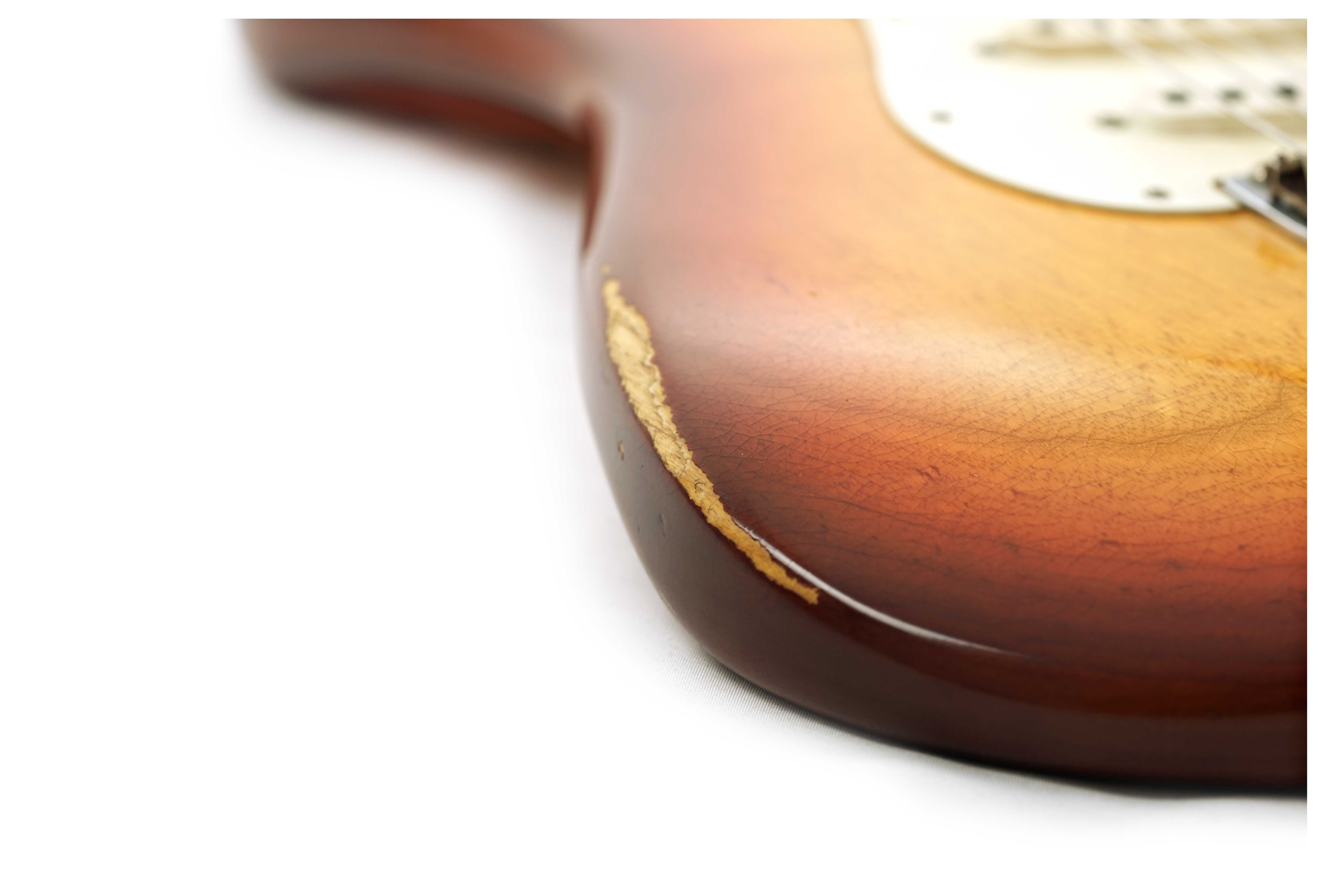 GUITARGUITAR Fender Custom Shop 1956 Stratocaster Journeyman Relic Transparent 3 Tone Sunburst Masterbuilt by Levi Perry #CZ565540
