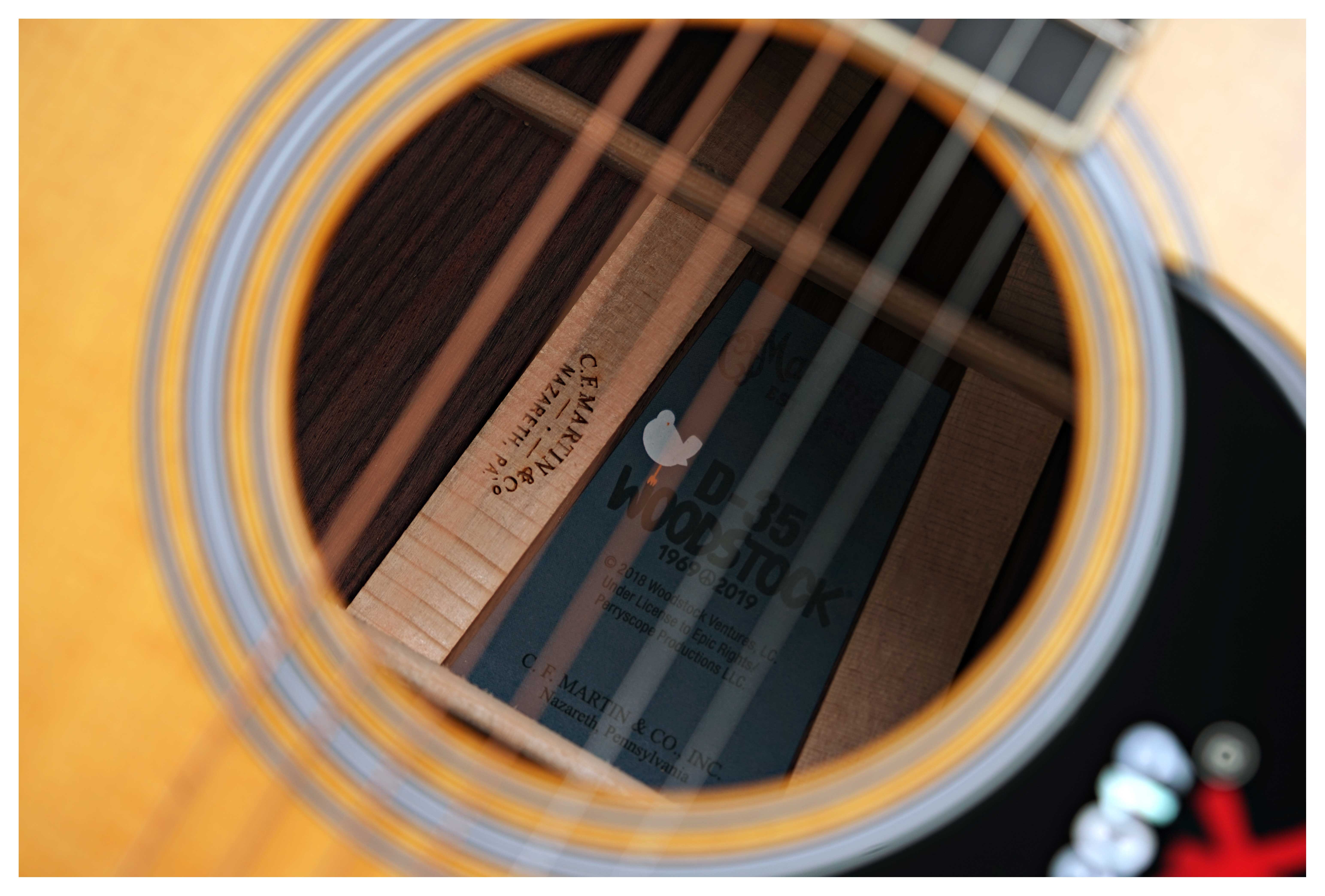 GUITARGUITAR Martin D-35 Woodstock 50th Anniversary