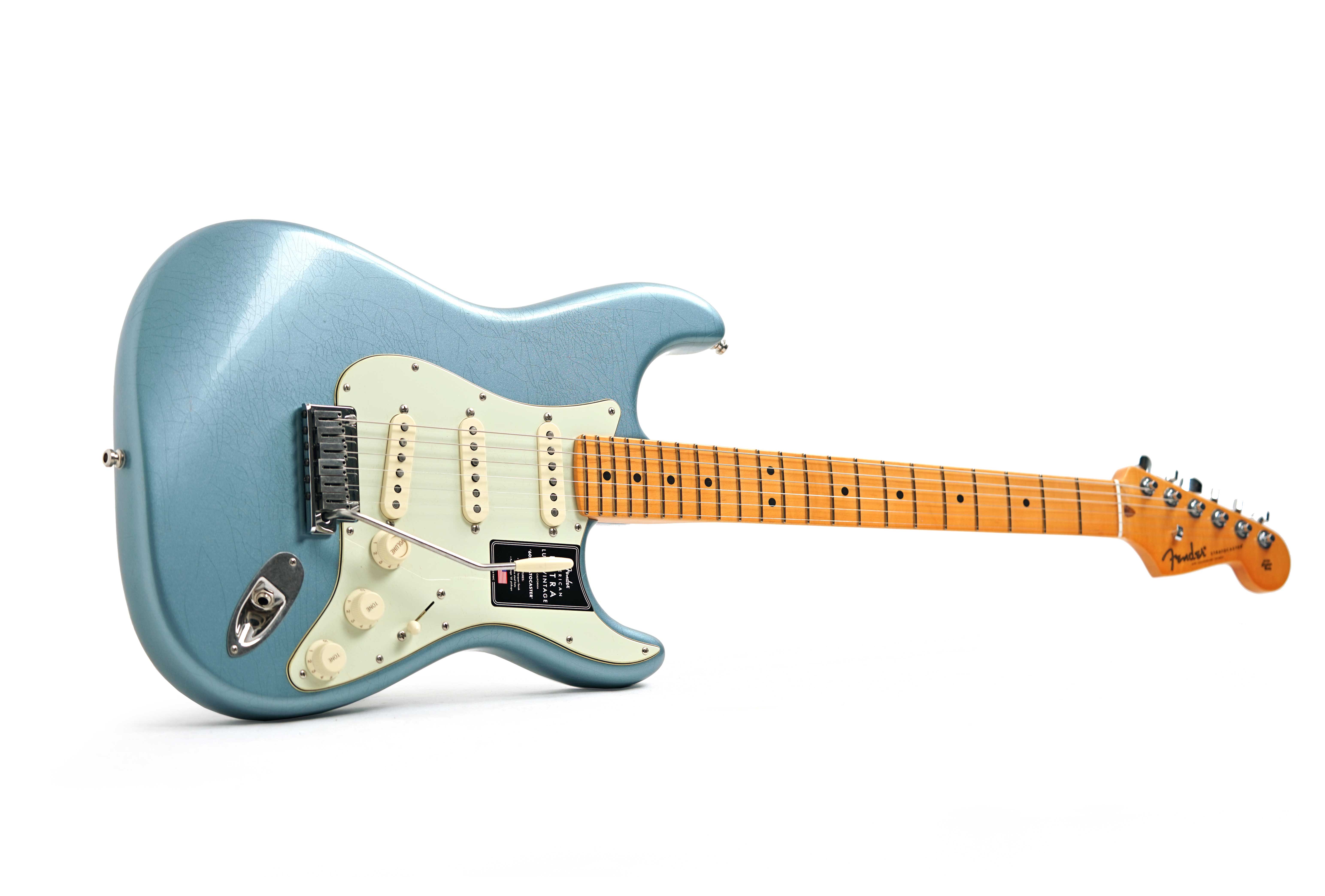 GUITARGUITAR Fender American Ultra Luxe 60s Stratocaster Ice Blue Metallic Maple Fingerboard #US25000259
