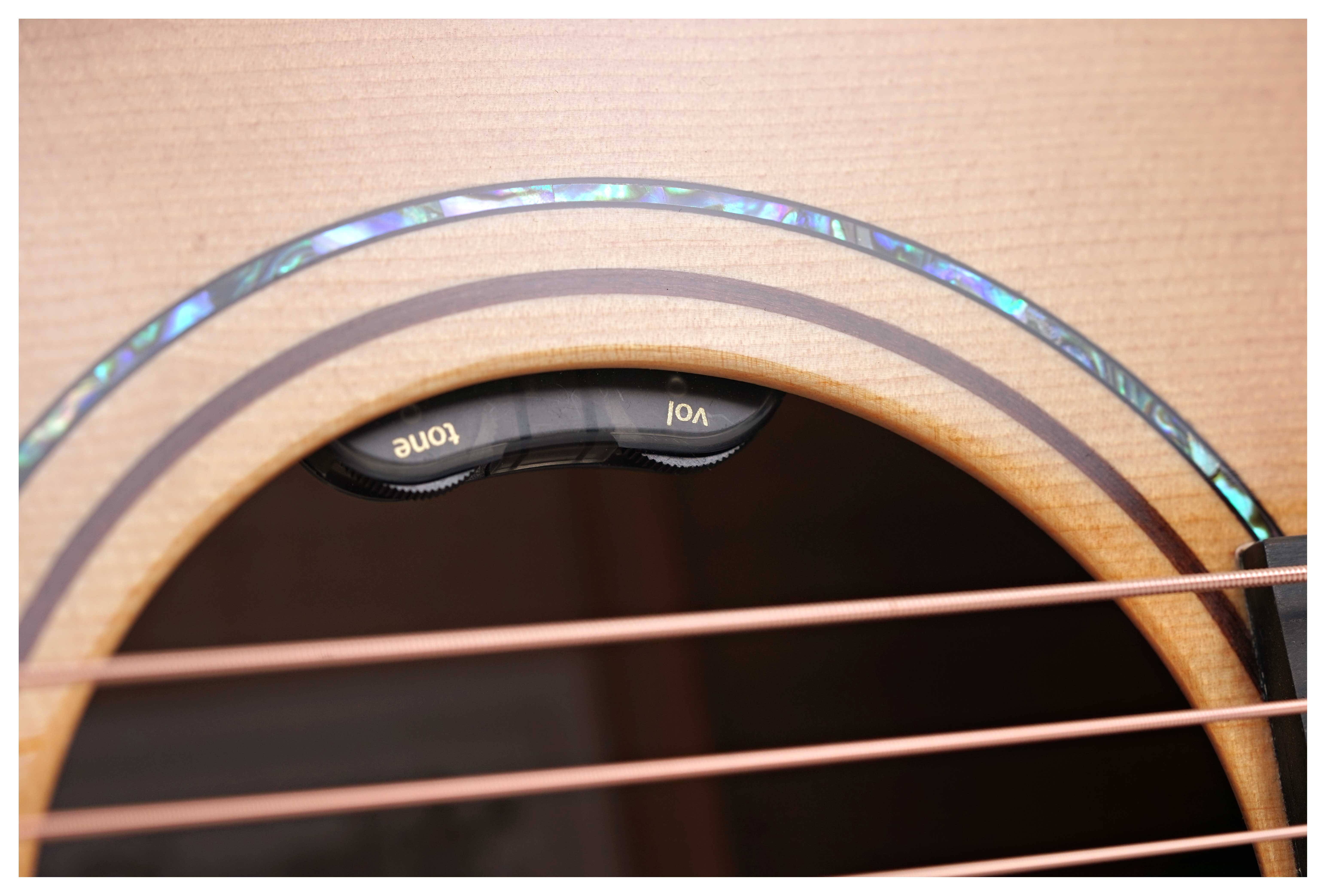 GUITARGUITAR Alvarez Yairi  GYM80ce Shadowburst Grand Auditorium