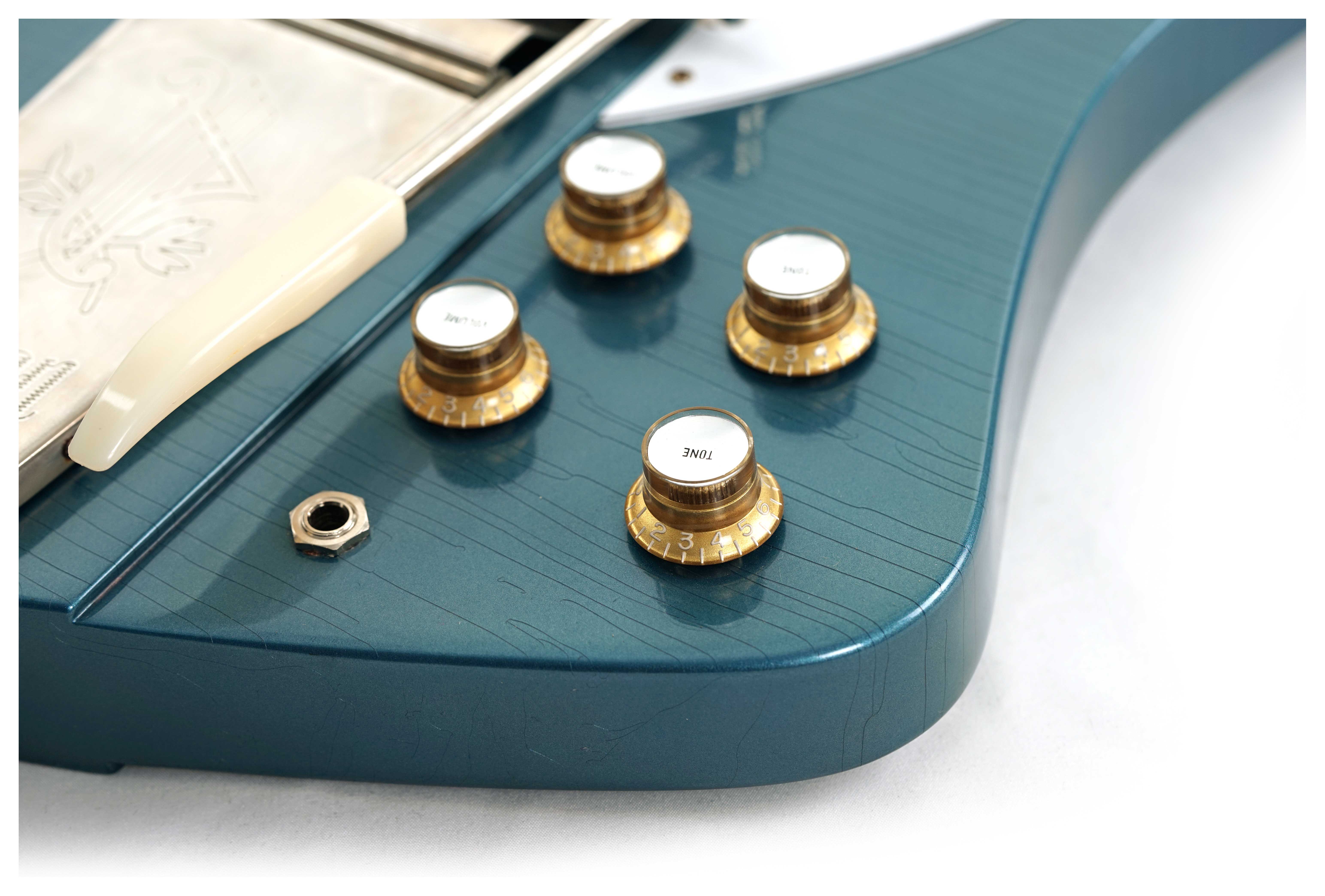 GUITARGUITAR Gibson Custom Shop 1963 Firebird V with Maestro Vibrola Ultra Light Aged Pelham Blue #405043