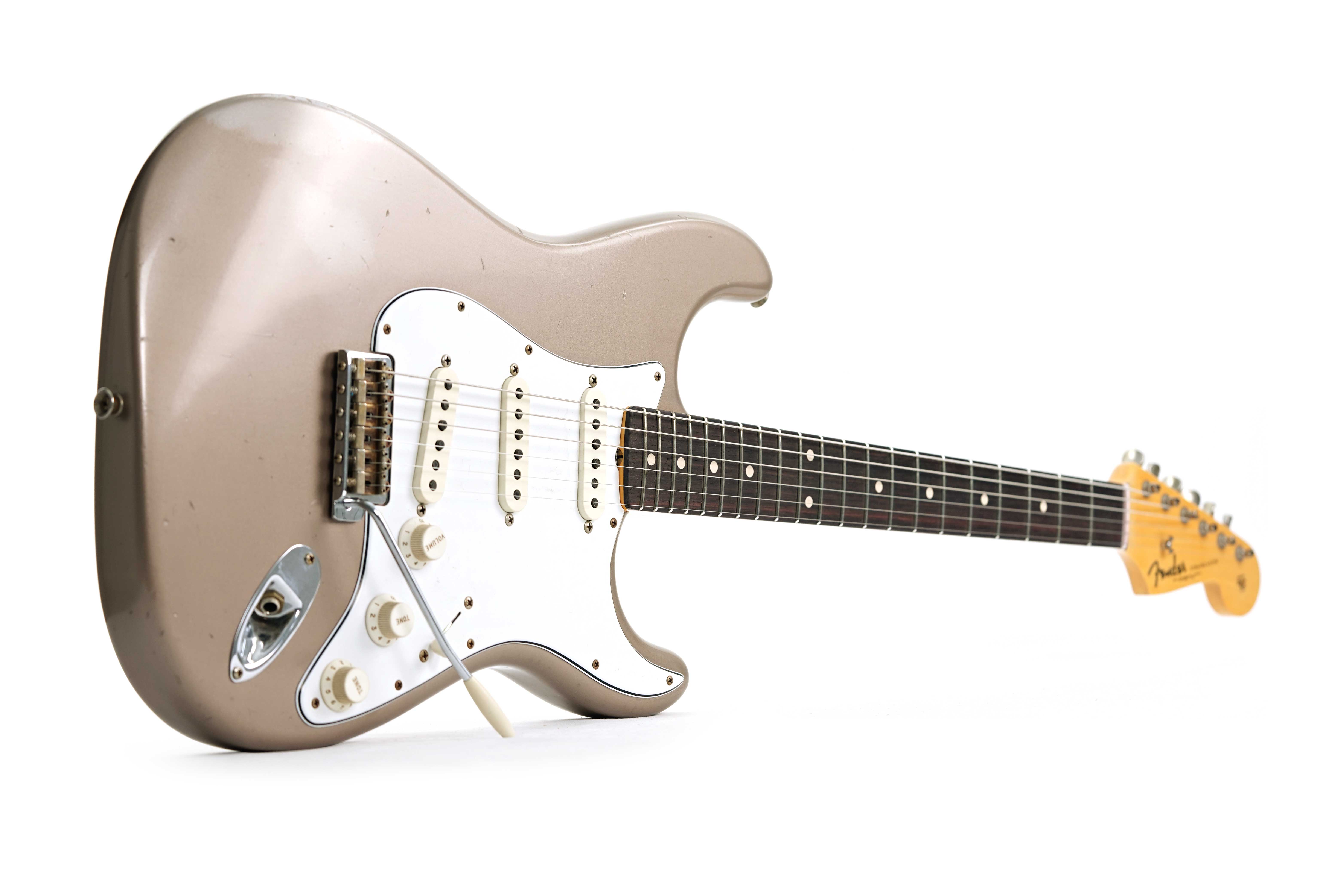 GUITARGUITAR Fender Custom Shop 1962 Stratocaster Journeyman Relic Shoreline Gold Masterbuilt by Austin MacNutt