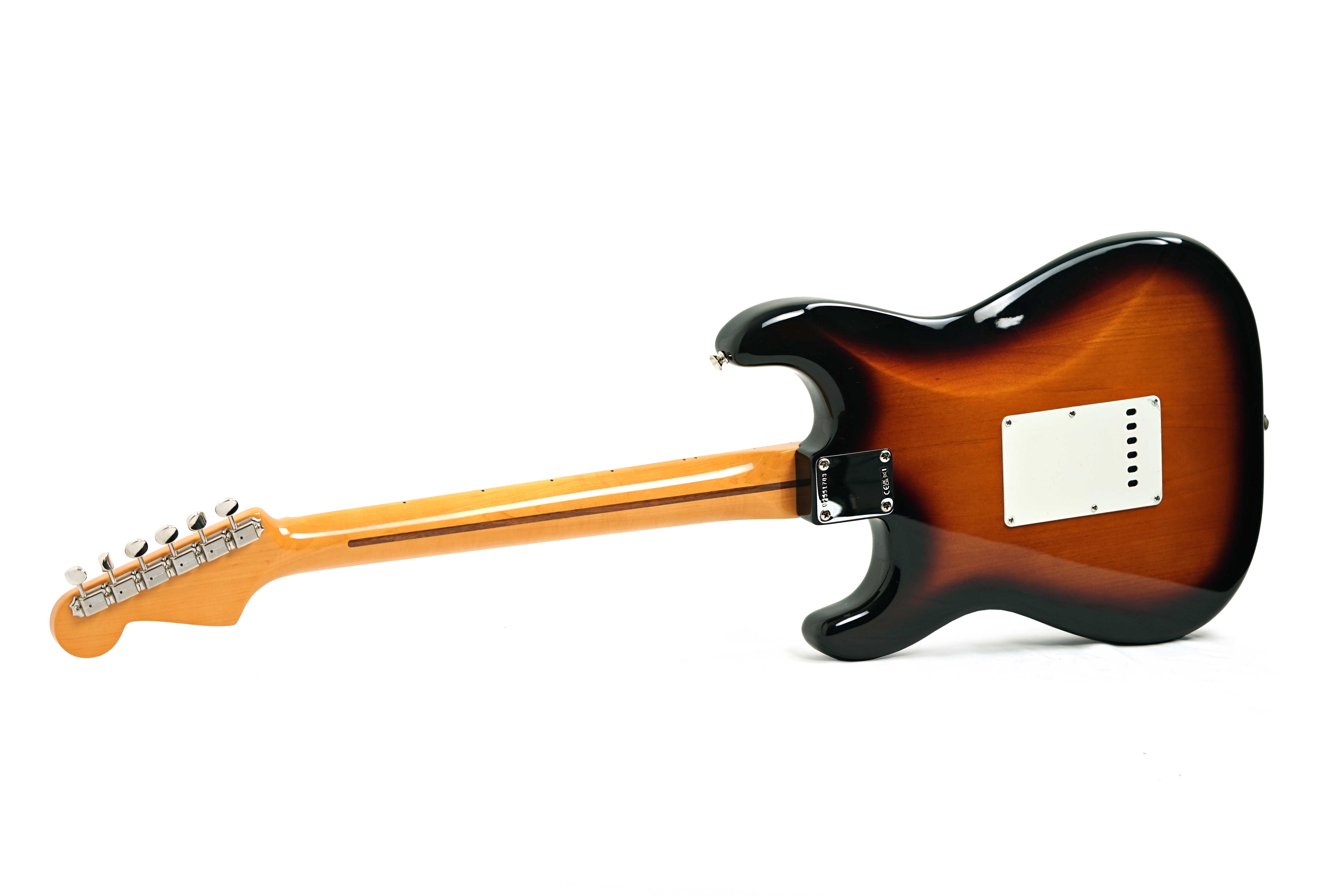 GUITARGUITAR Fender American Vintage II 1957 Stratocaster Maple Fingerboard 2 Colour Sunburst #V2551703