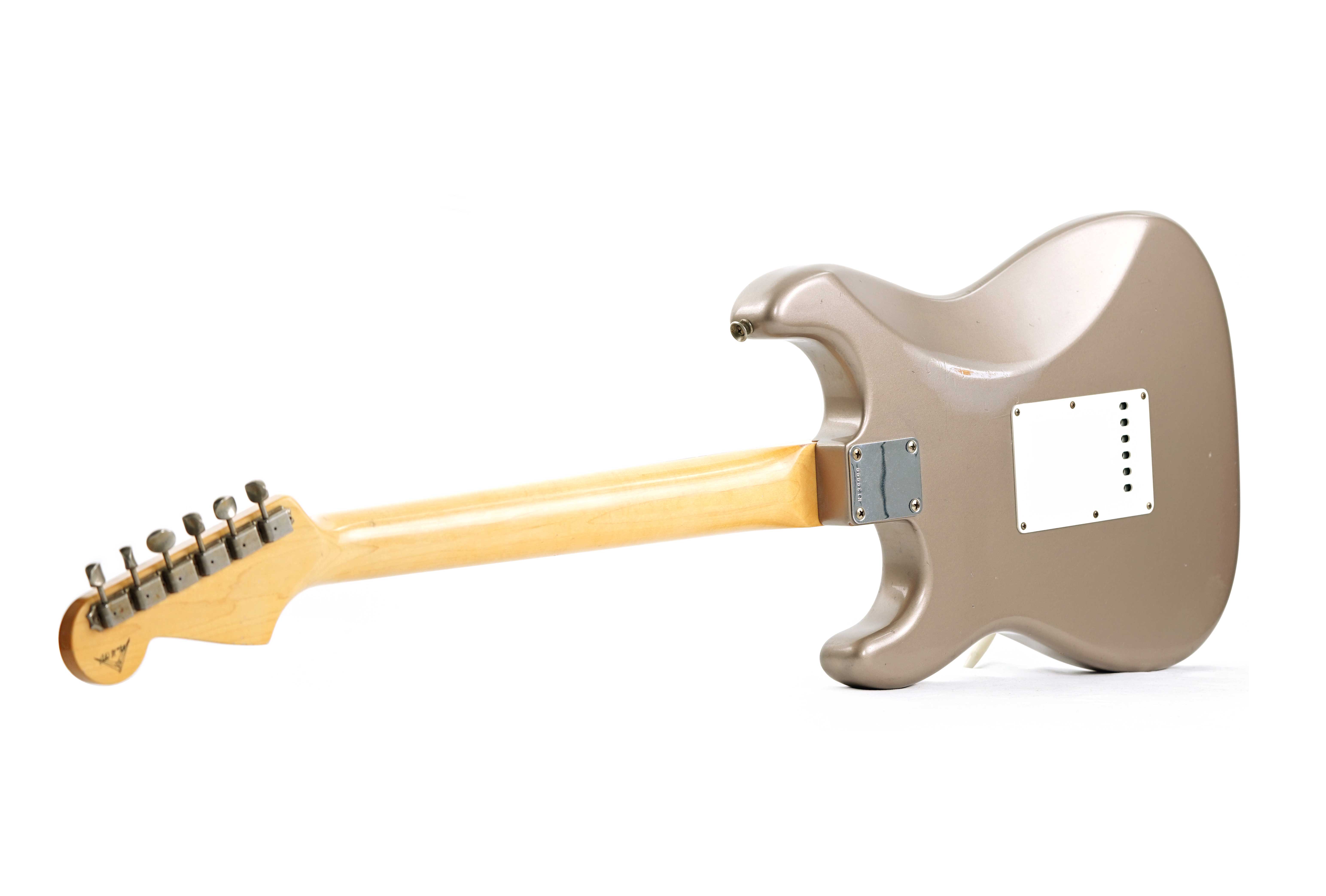 GUITARGUITAR Fender Custom Shop 1962 Stratocaster Journeyman Relic Shoreline Gold Masterbuilt by Austin MacNutt