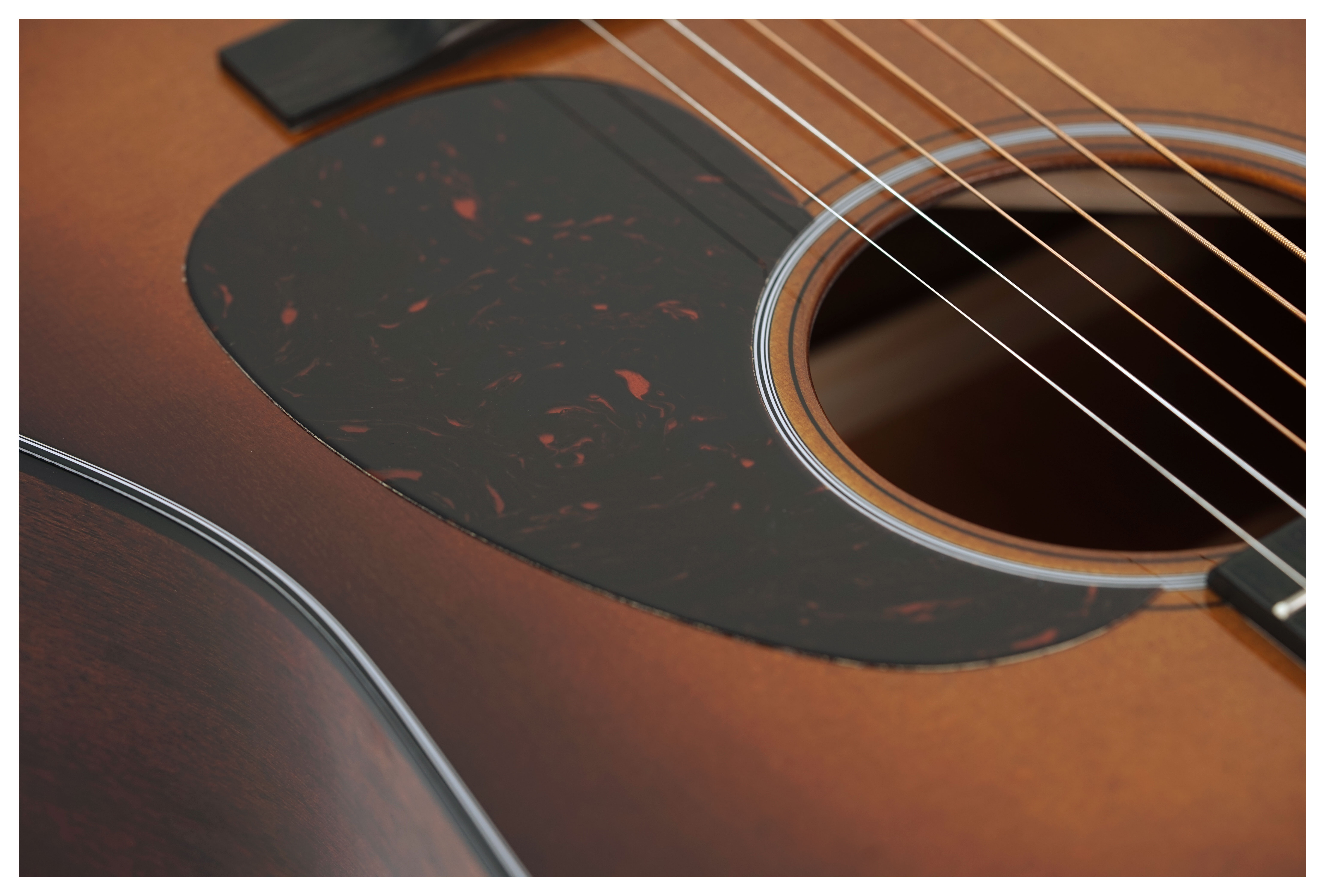 GUITARGUITAR Martin D-18 Ambertone