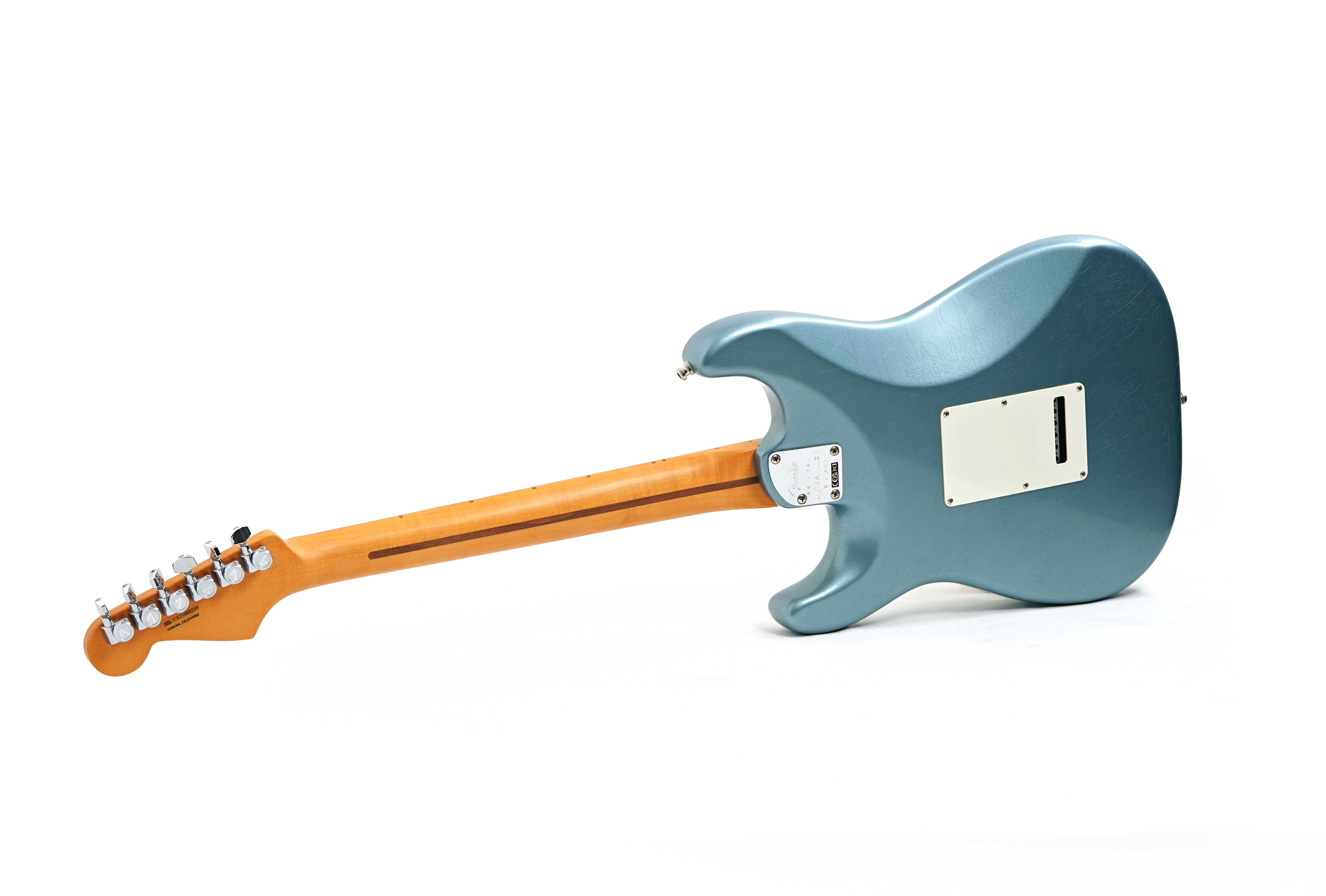 GUITARGUITAR Fender American Ultra Luxe 60s Stratocaster Ice Blue Metallic Maple Fingerboard #US25000259
