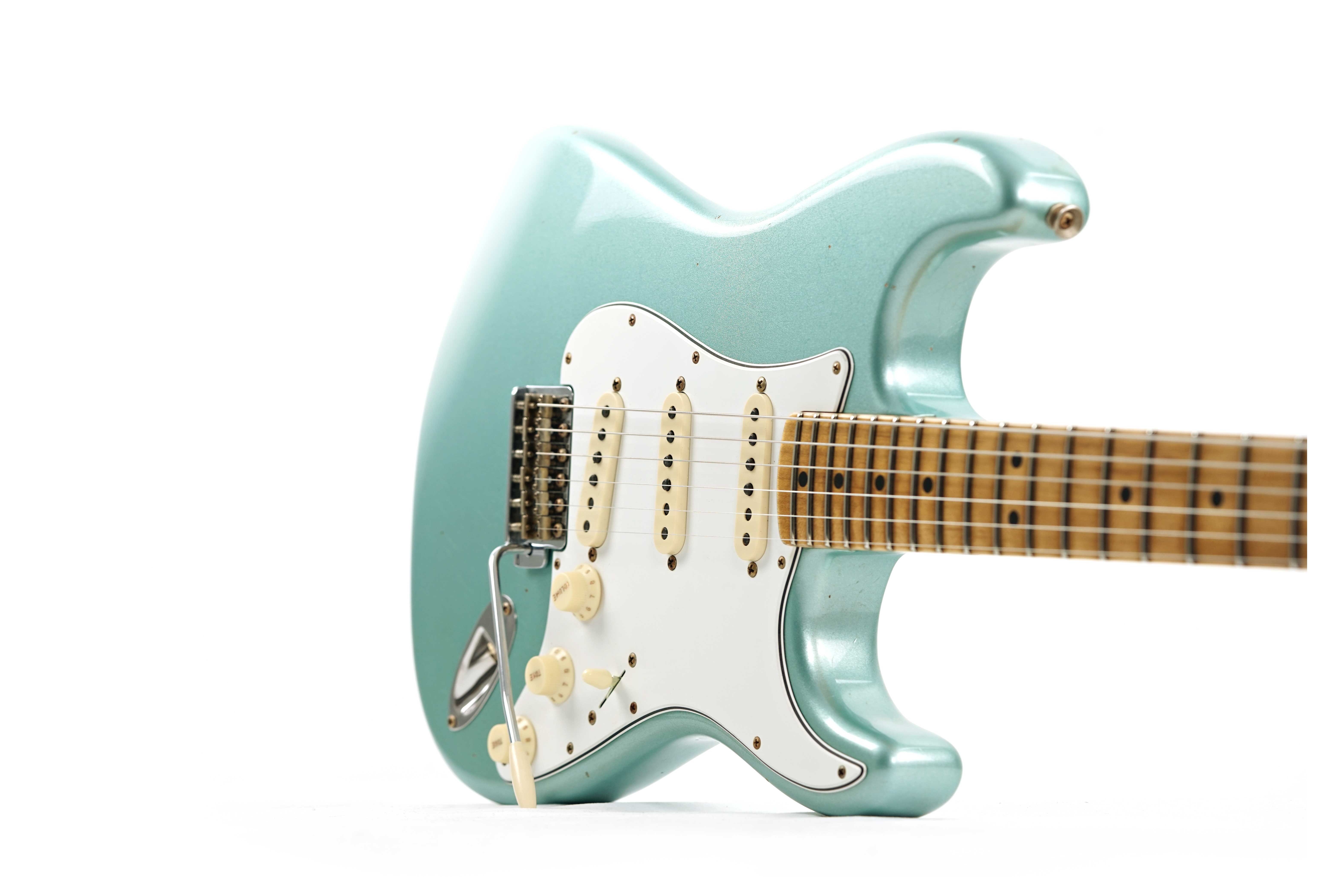GUITARGUITAR Fender Custom Shop Limited Edition 1965 Stratocaster Journeyman Relic Aged Firemist Silver #CZ583933