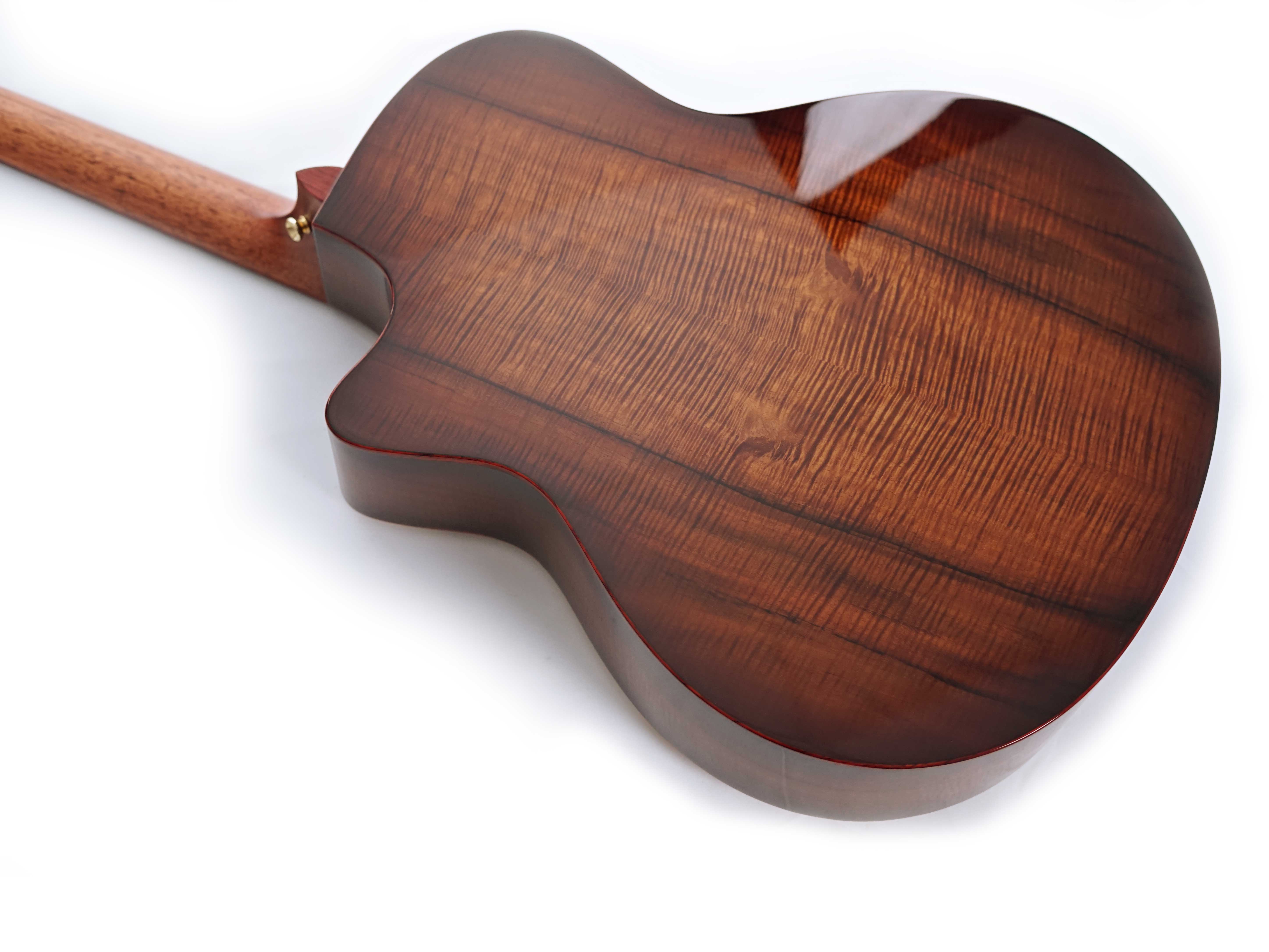 GUITARGUITAR Taylor Custom Grand Symphony 9 String Lutz Spruce / AA Koa