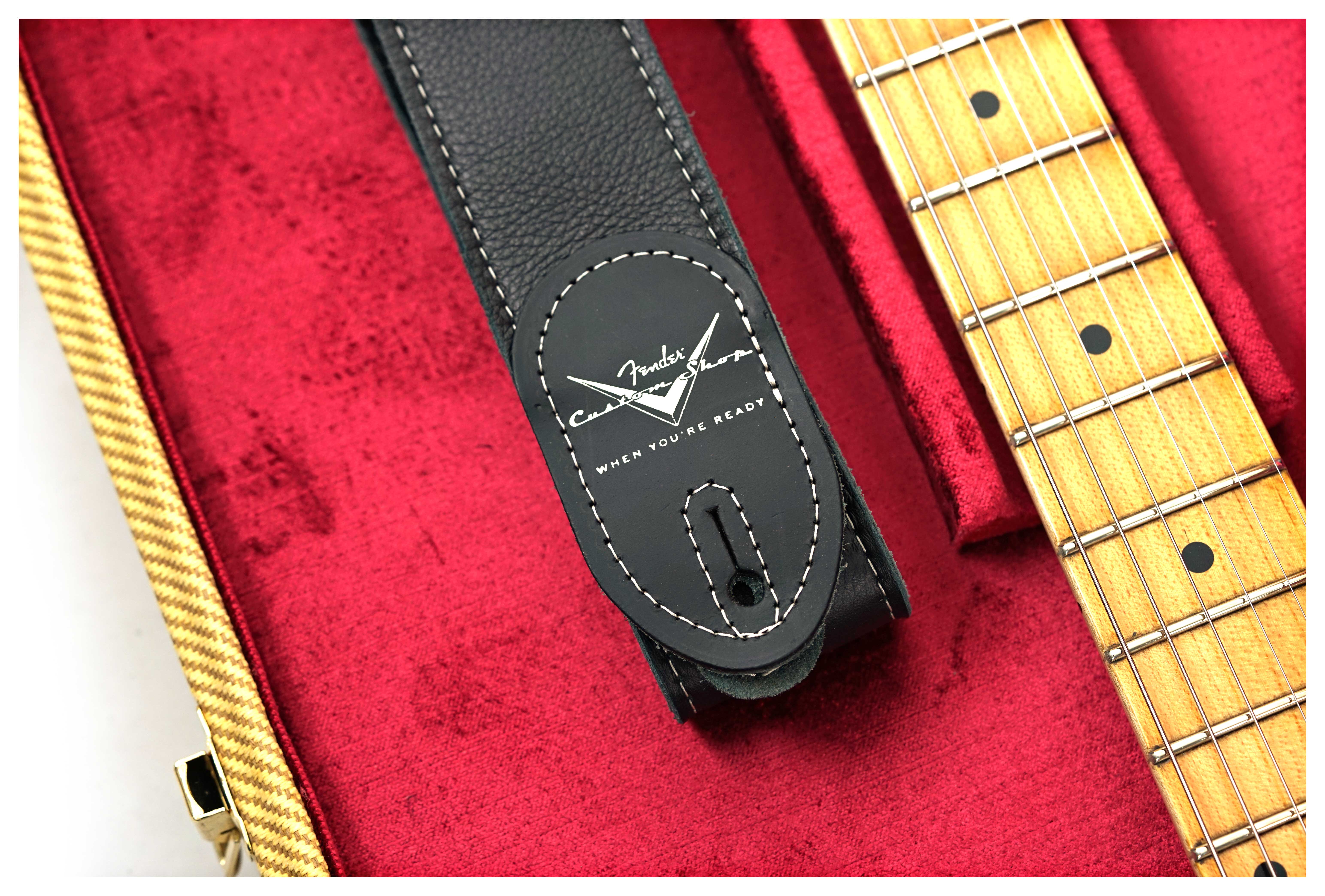 GUITARGUITAR Fender Custom Shop Postmodern Stratocaster Journeyman with Closet Classic Hardware Aged Metallic Charcoal Black #XN16577
