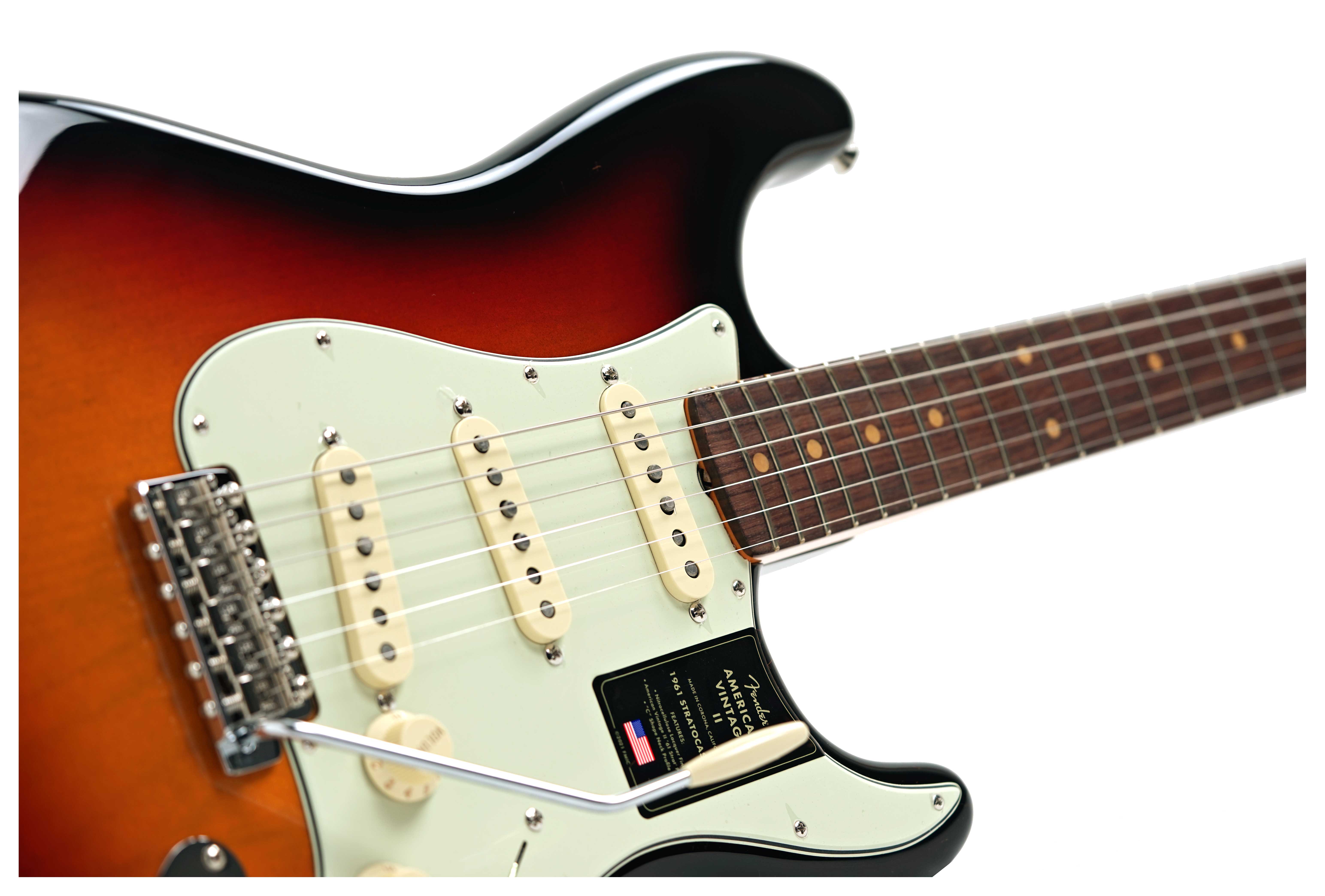 GUITARGUITAR Fender American Vintage II 61 Stratocaster Rosewood Fingerboard 3 Colour Sunburst #V2562846