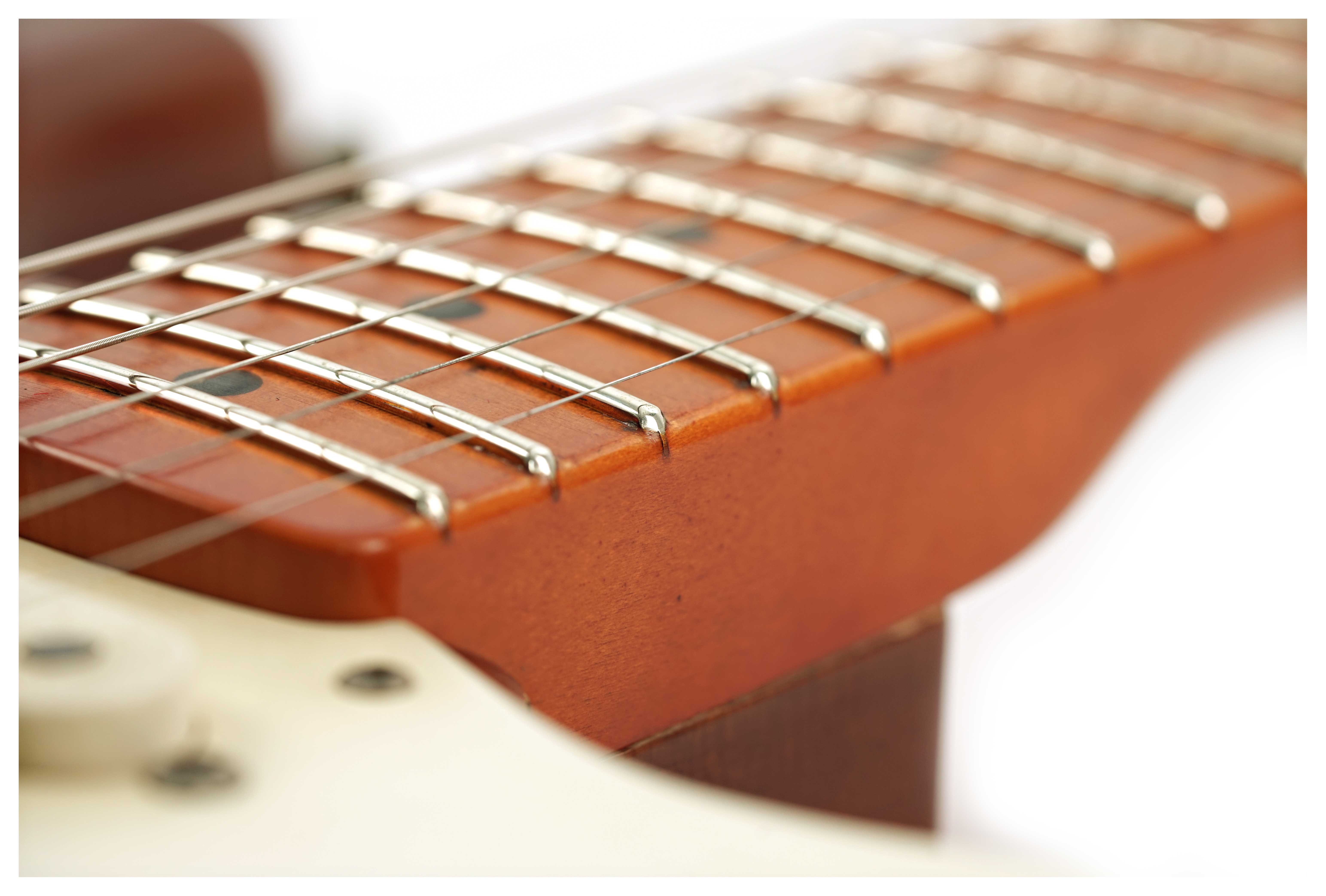 GUITARGUITAR Fender Custom Shop 1956 Stratocaster Journeyman Relic Transparent 3 Tone Sunburst Masterbuilt by Levi Perry #CZ565540
