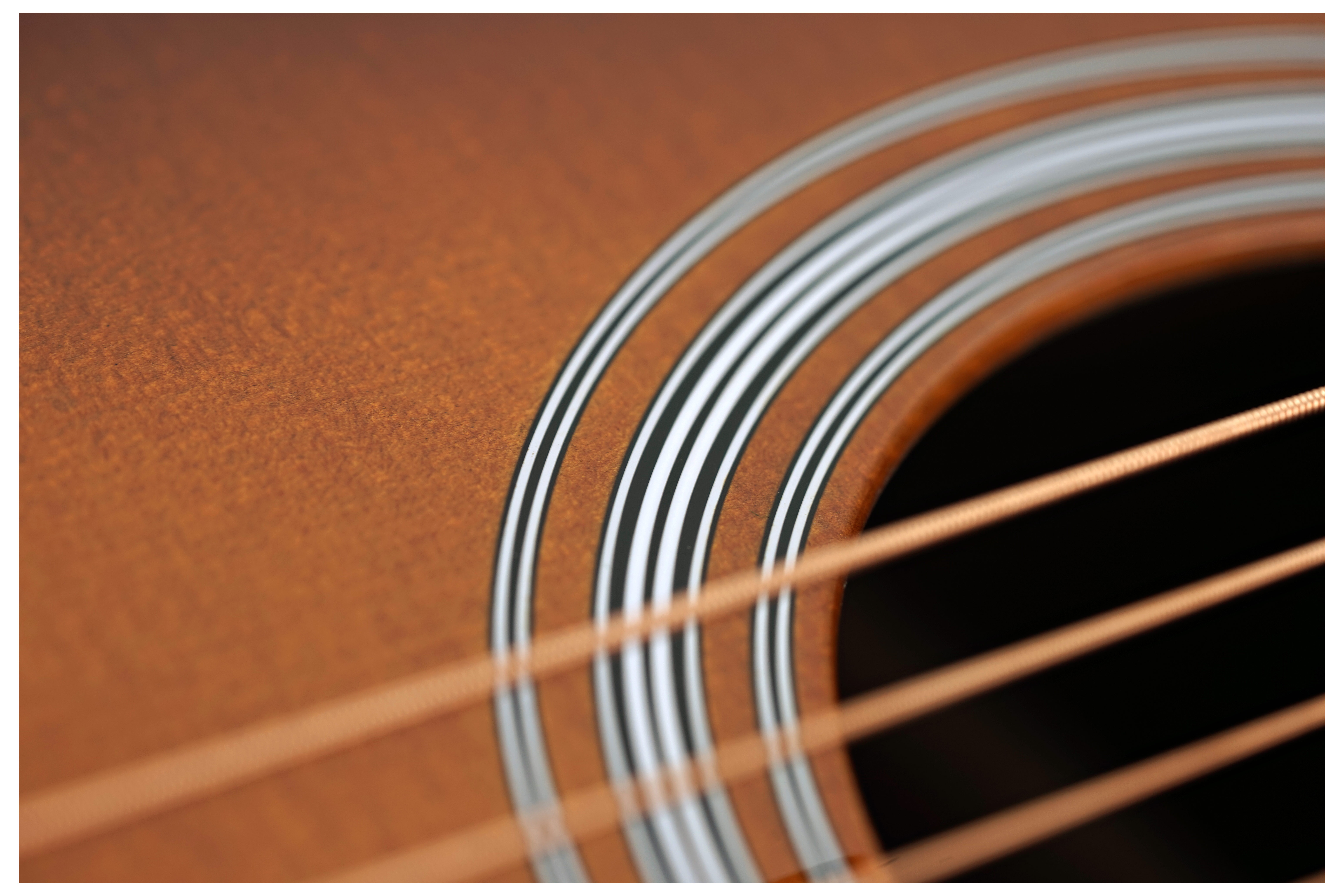GUITARGUITAR Martin HD28 Ambertone Re-imagined