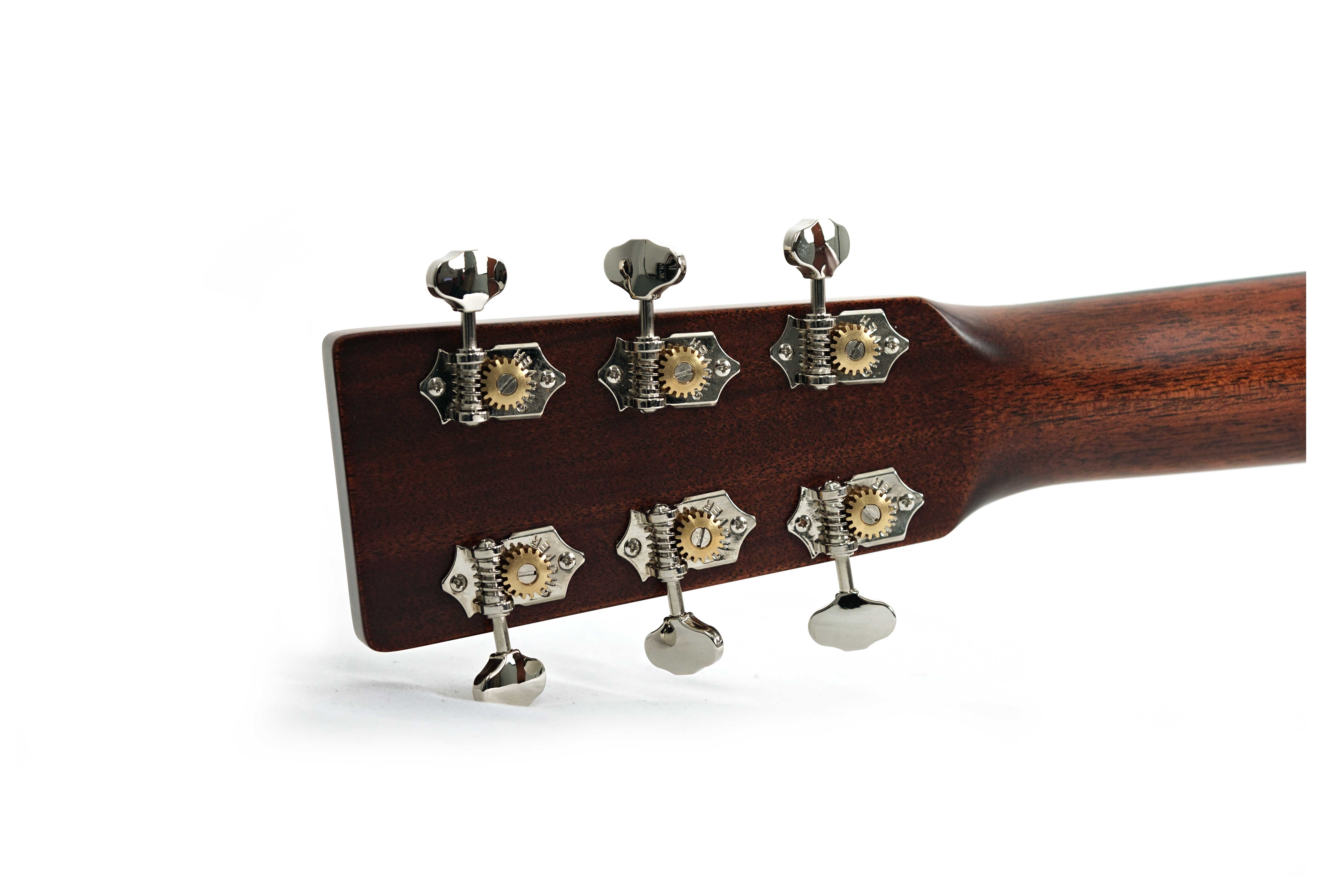 GUITARGUITAR Martin Custom Shop OM Sitka Spruce/Sinker Mahogany 1 3/4 Inch Nut