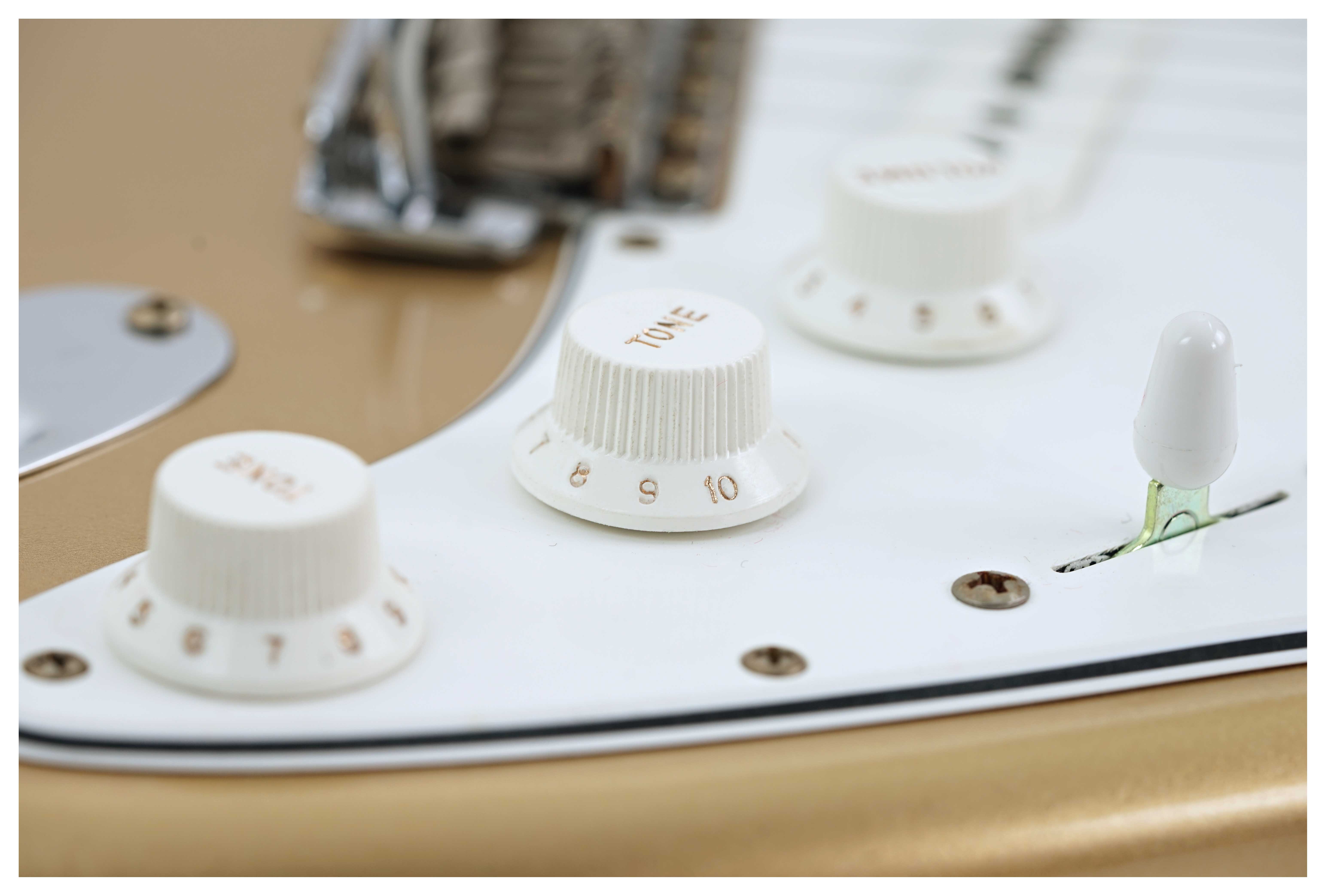 GUITARGUITAR Fender Custom Shop Mid '60s Collection Stratocaster Relic HLE Gold #R143676
