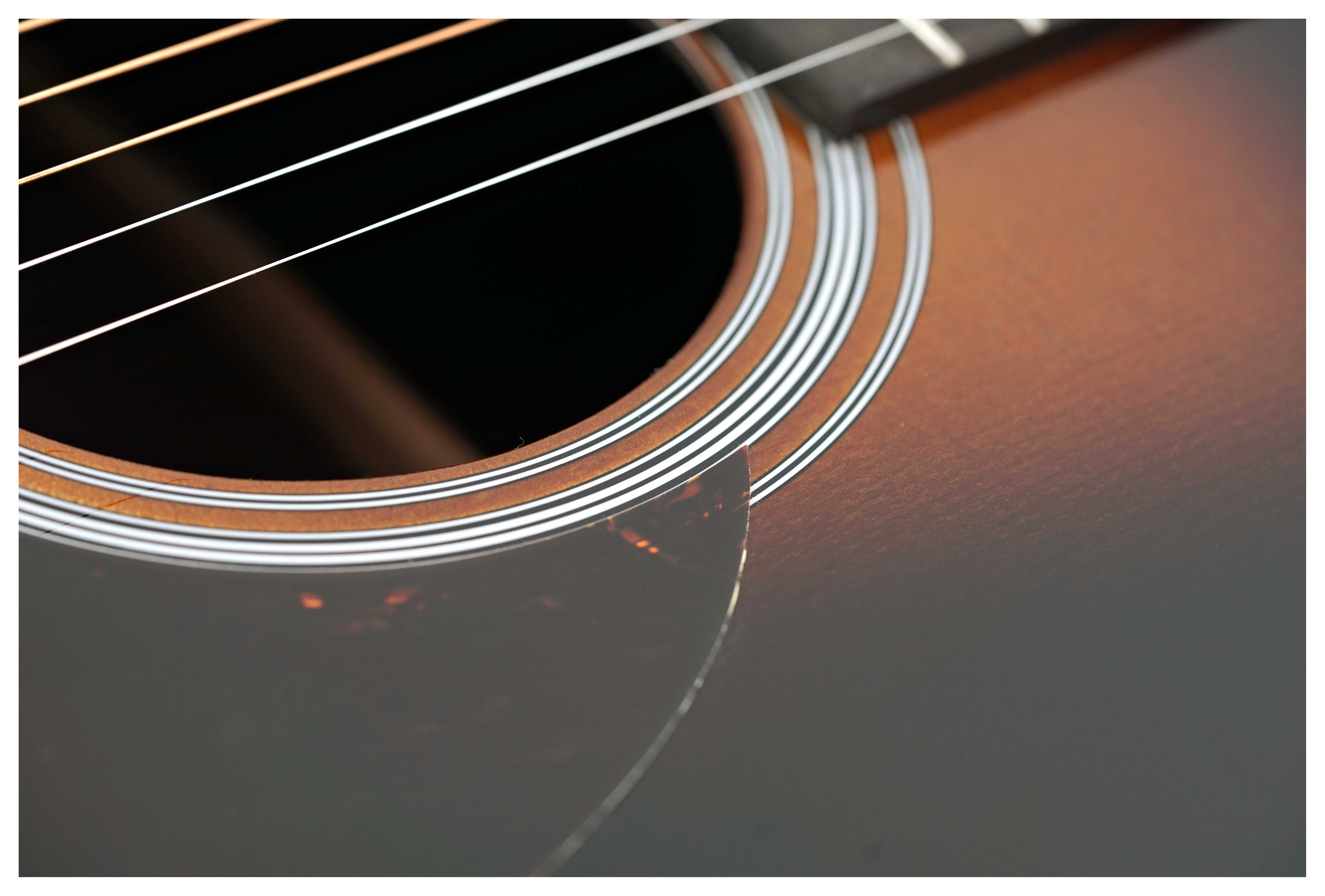 GUITARGUITAR Martin Standard Series OM21 Sunburst