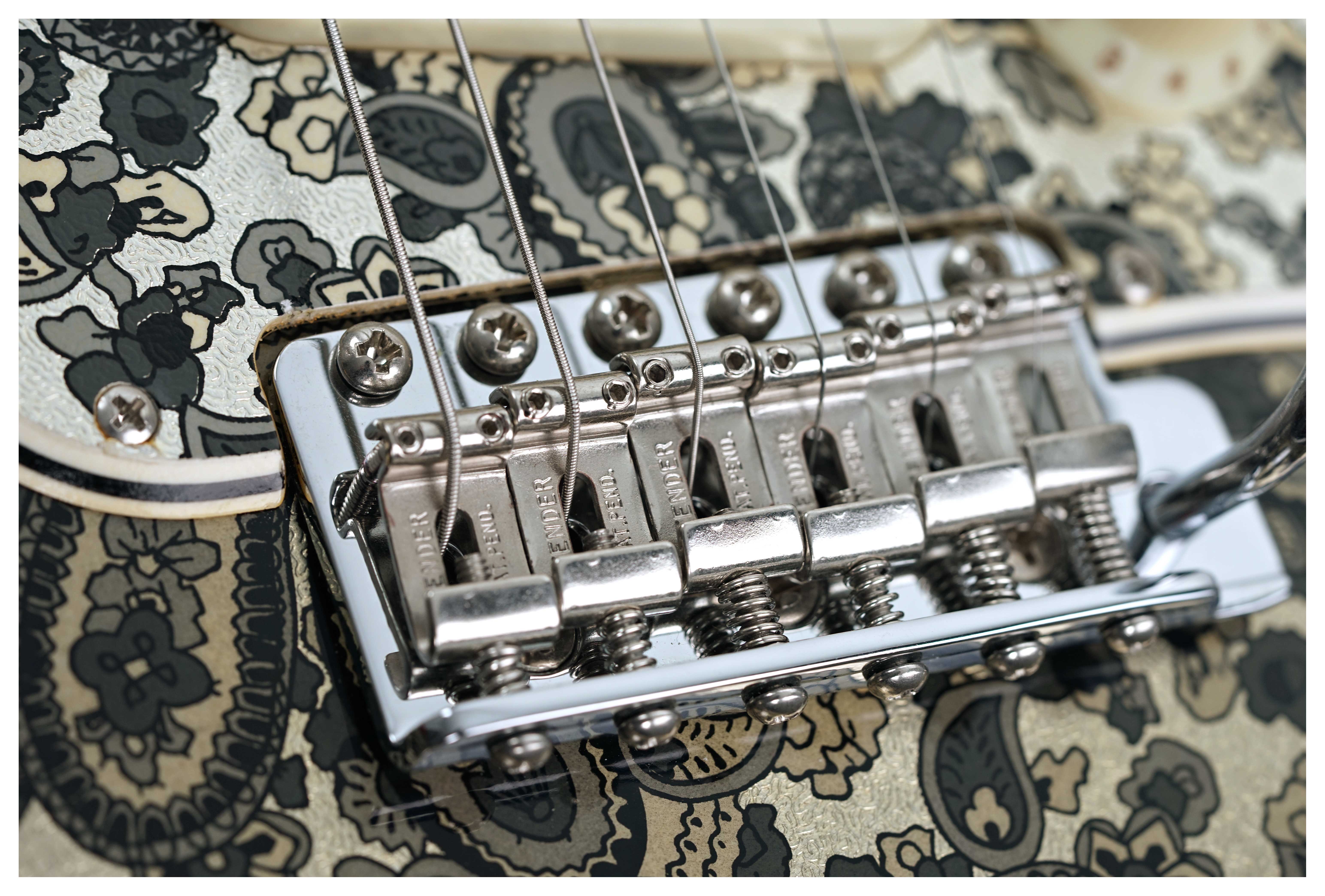 GUITARGUITAR Fender Custom Shop Limited Edition 1968 Stratocaster Journeyman Relic Black Paisley #CZ584214