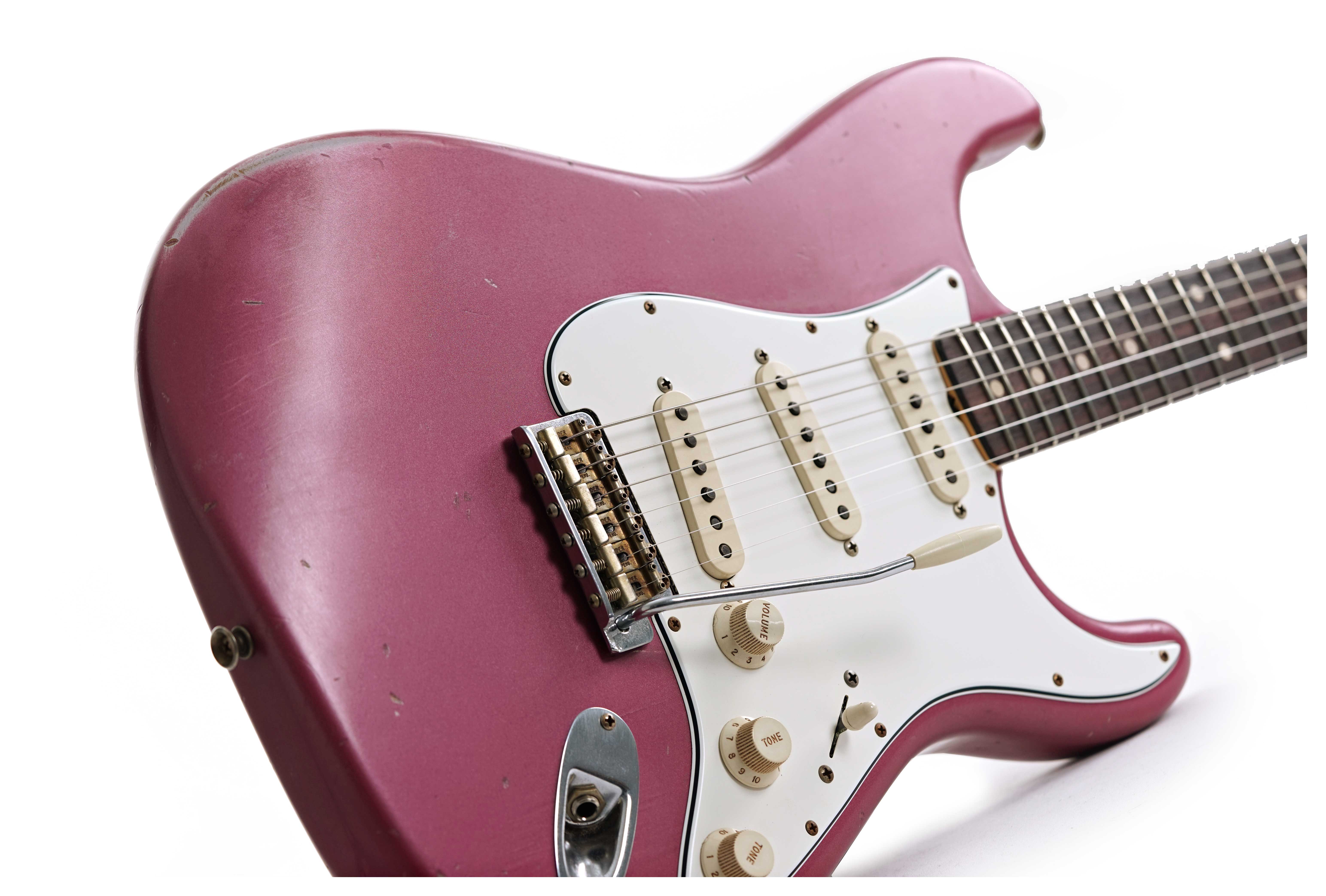 GUITARGUITAR Fender Custom Shop 1962 Stratocaster Journeyman Relic Burgundy Mist Masterbuilt by Austin MacNutt
