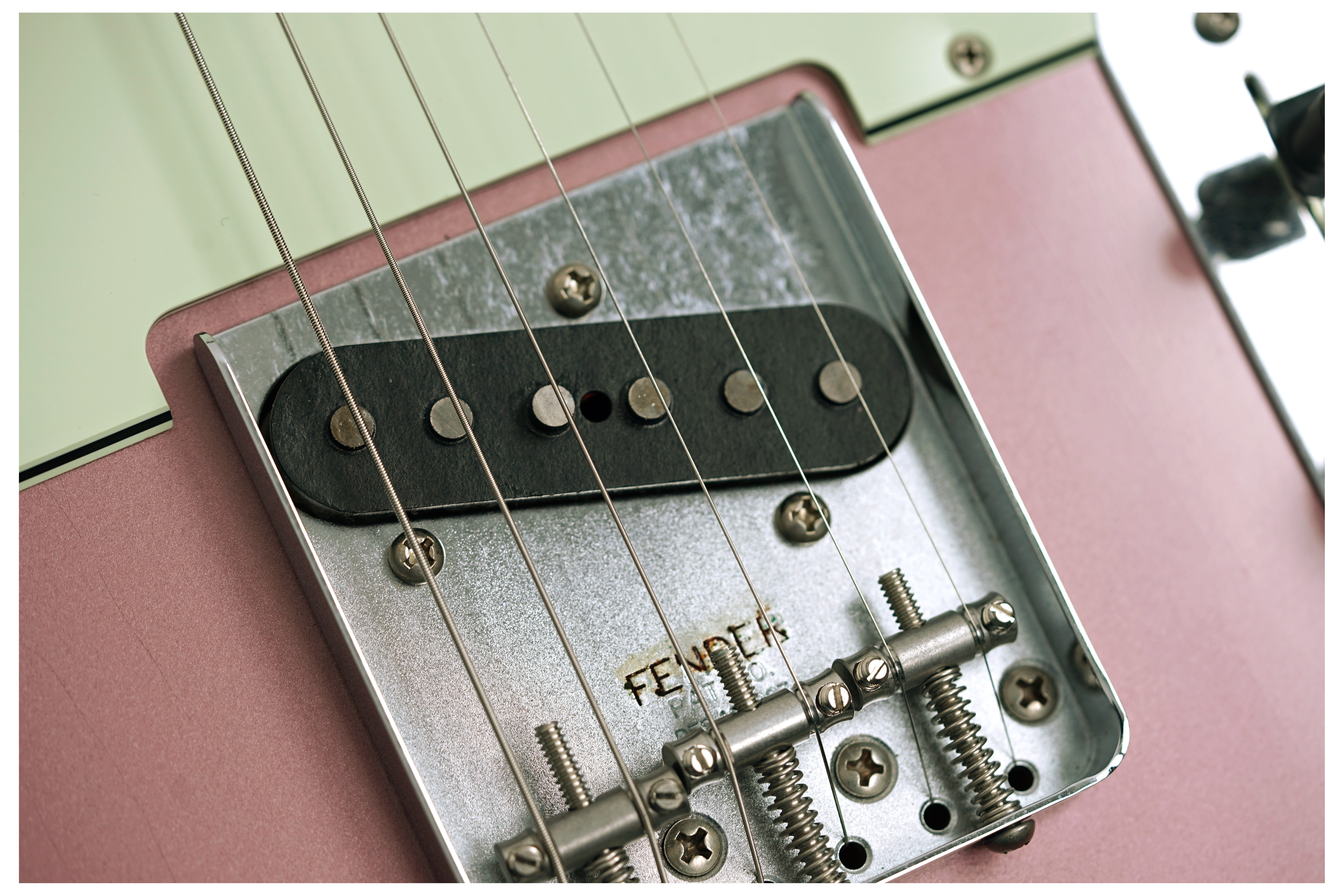 GUITARGUITAR Fender Limited Edition Vintera II Road Worn '60s Telecaster Rosewood Fingerboard Burgundy Mist Metallic #MX25098216