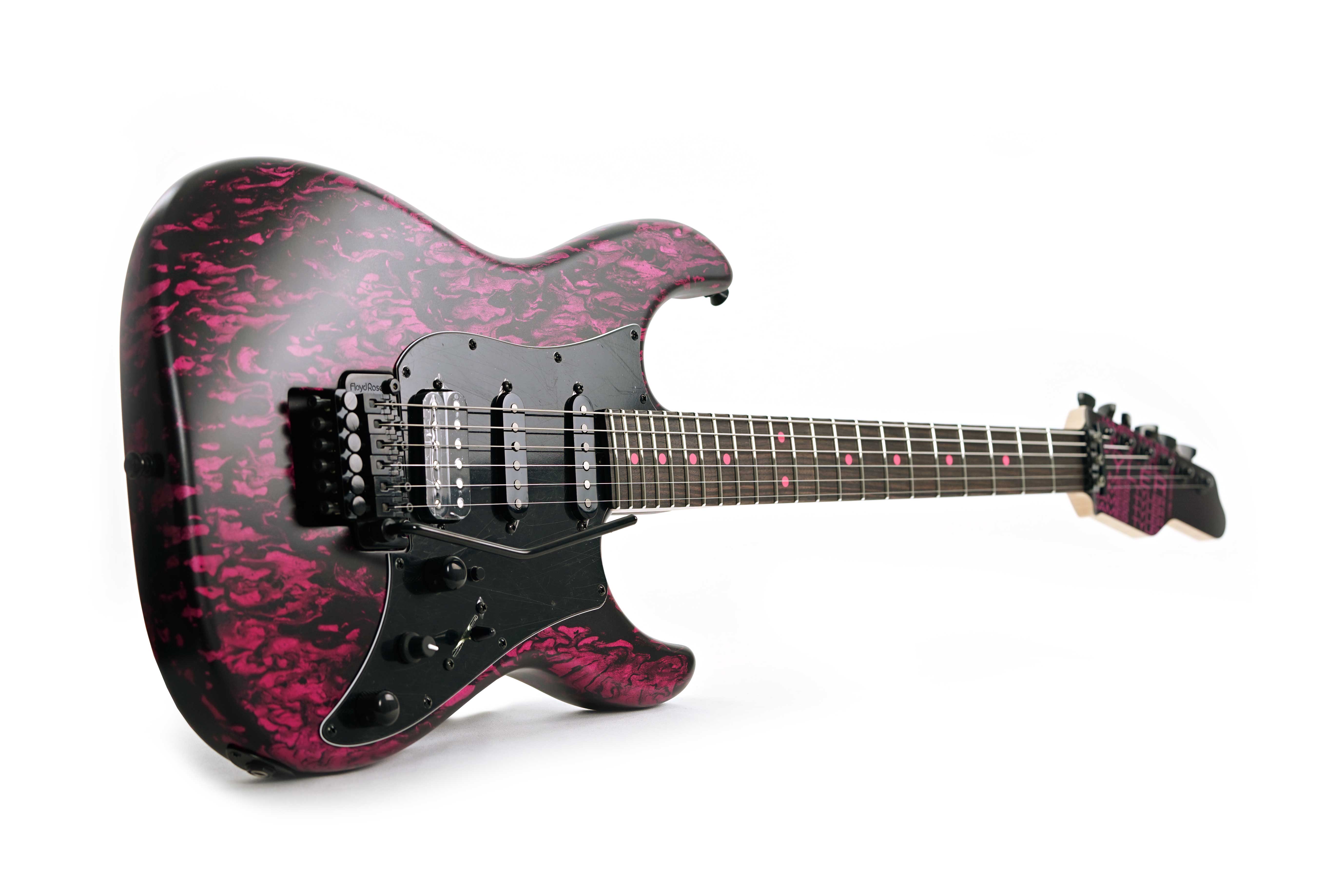 GUITARGUITAR Tyler USA Studio Elite HD See thru Fuchsia Tint