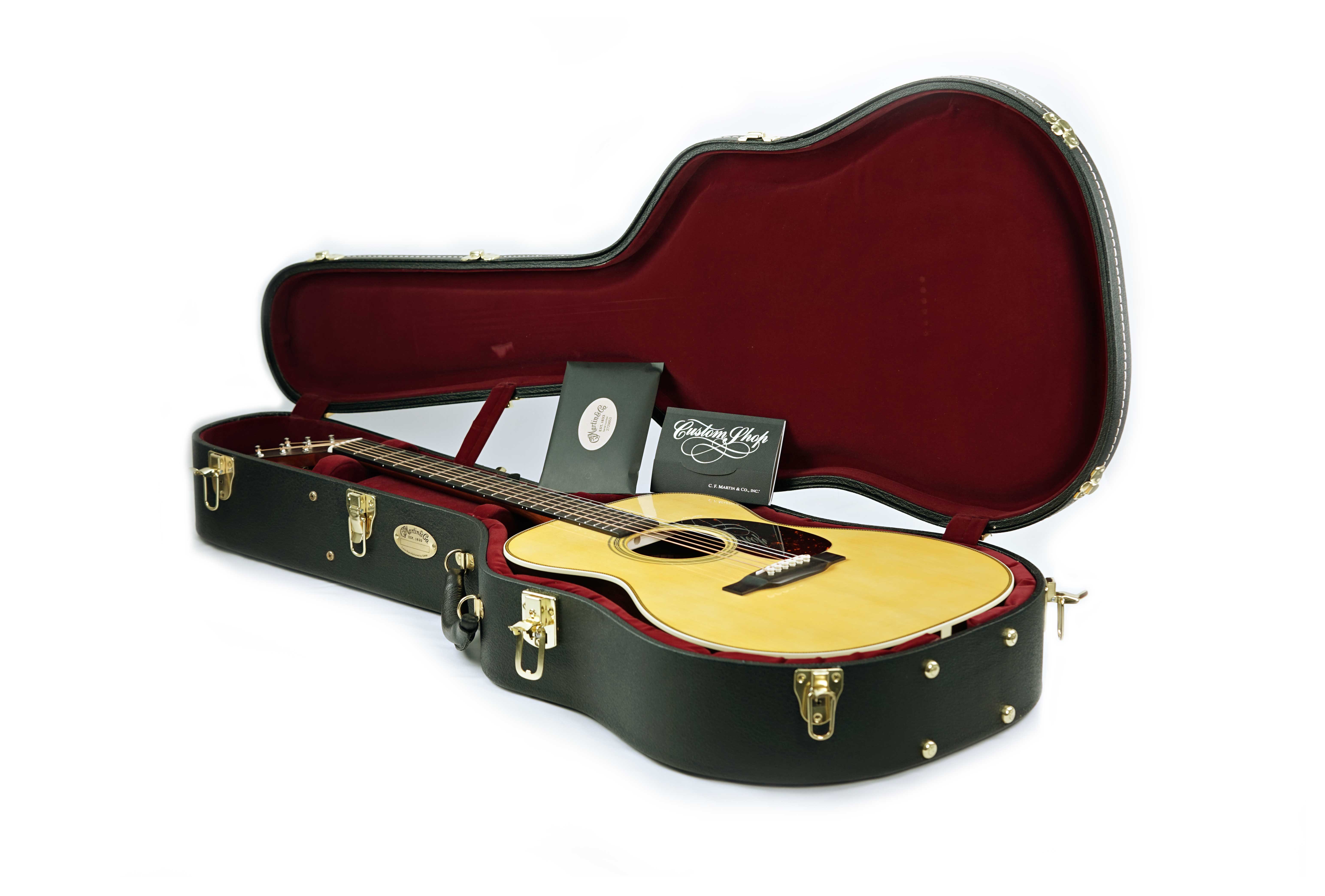 GUITARGUITAR Martin North Street 000-28 East Indian Rosewood