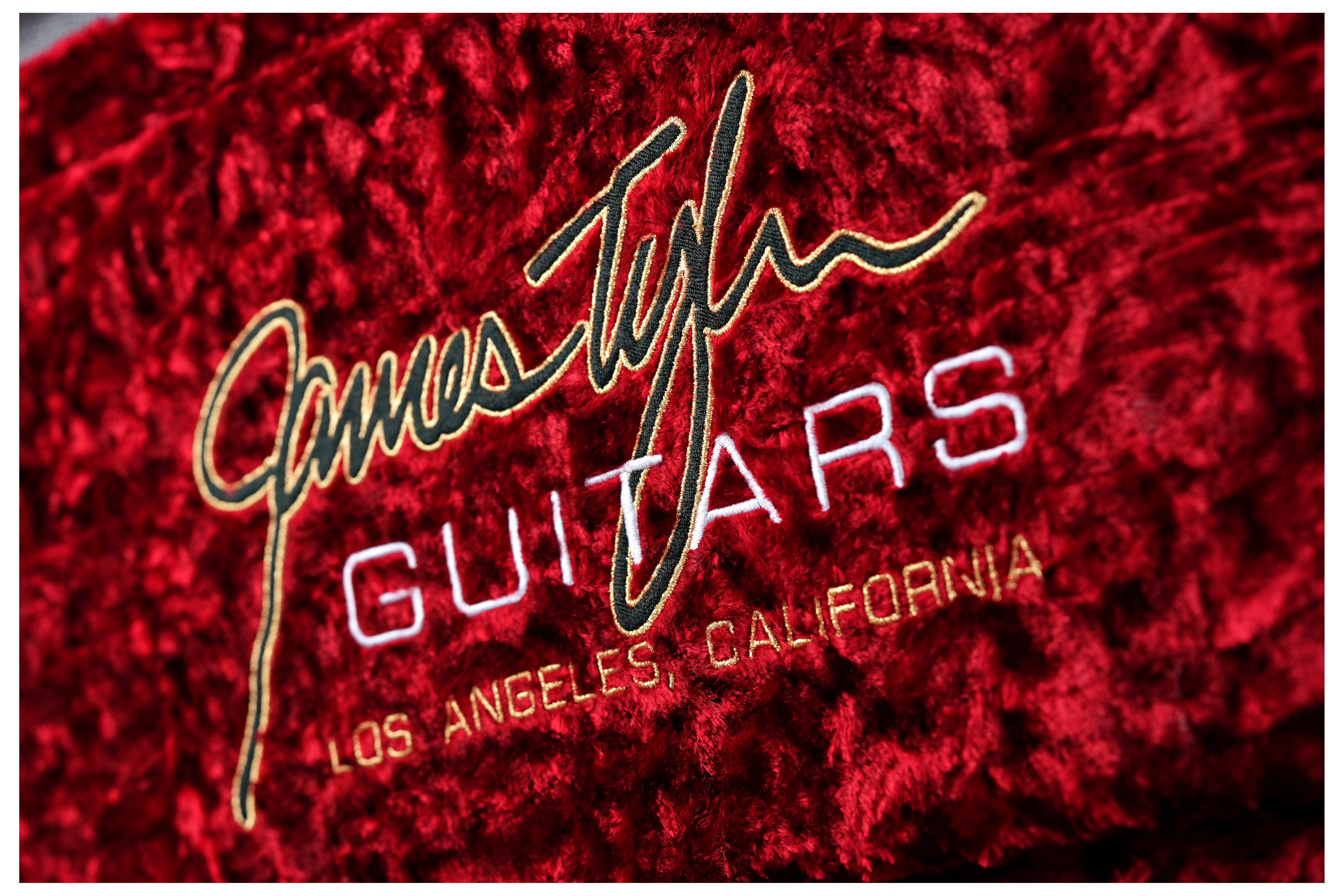 GUITARGUITAR Tyler Dann Huff Black Classic